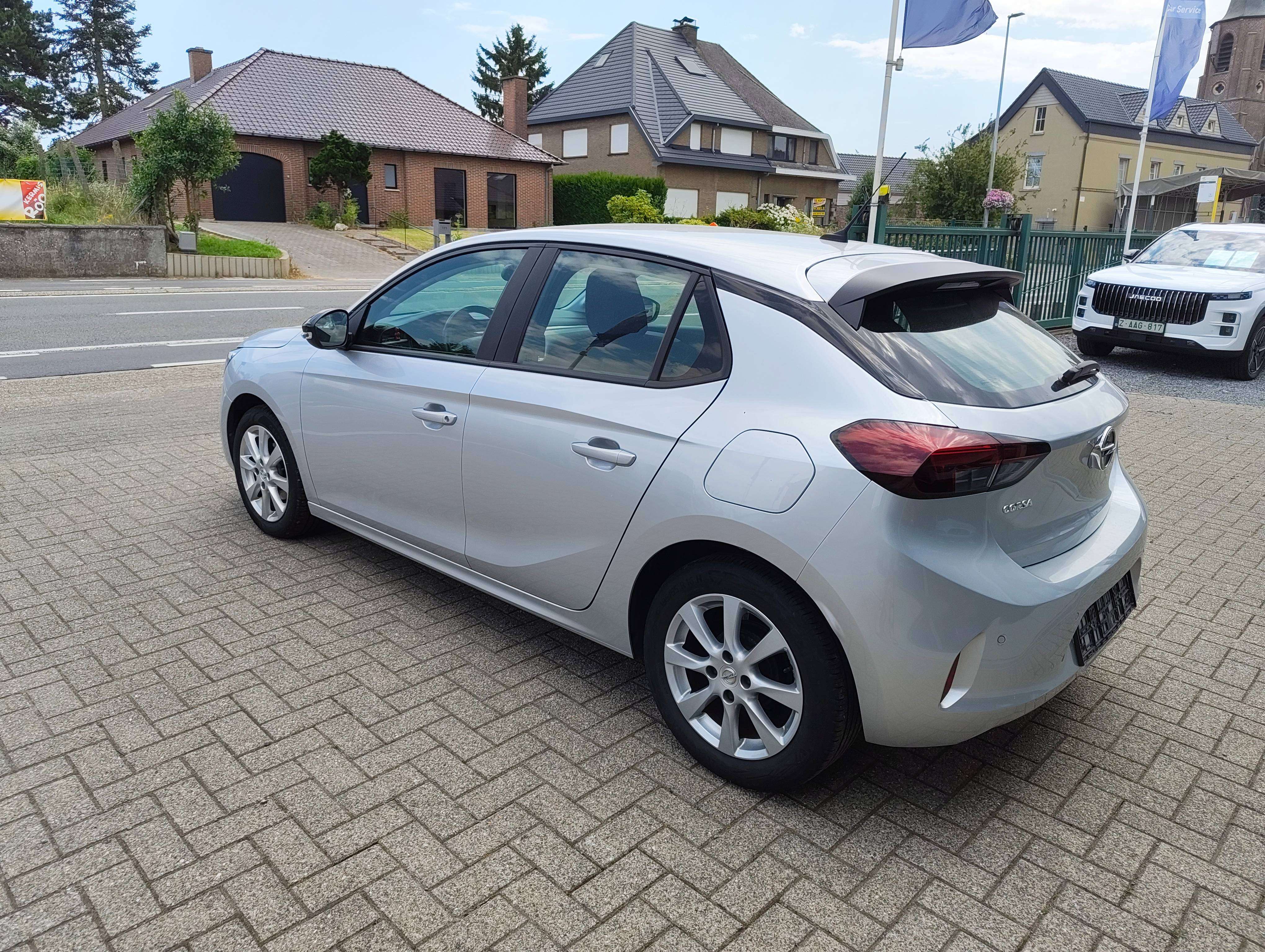 Opel Corsa Corsa 1.2i Edition S/S 75 pk slechts 44000 km