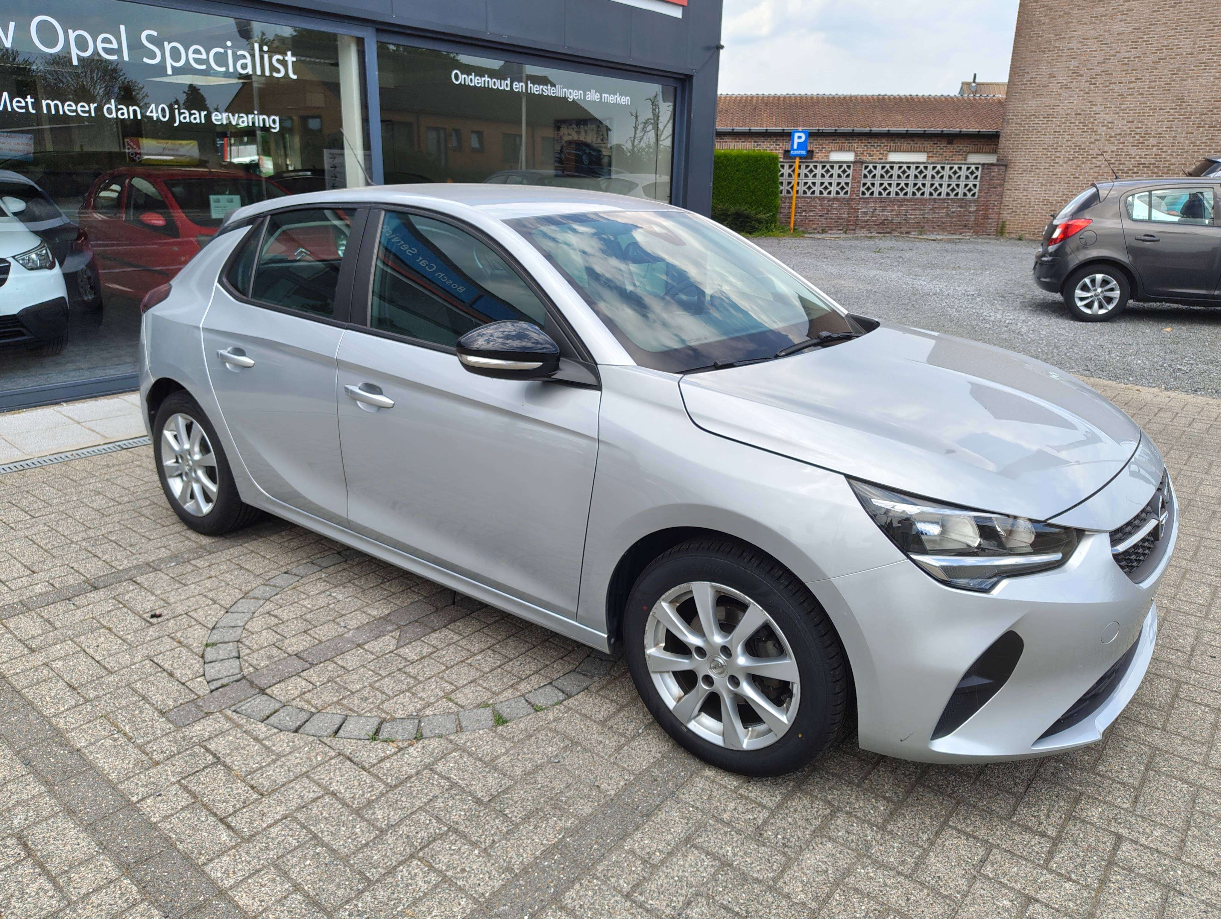 Opel Corsa Corsa 1.2i Edition S/S 75 pk slechts 44000 km