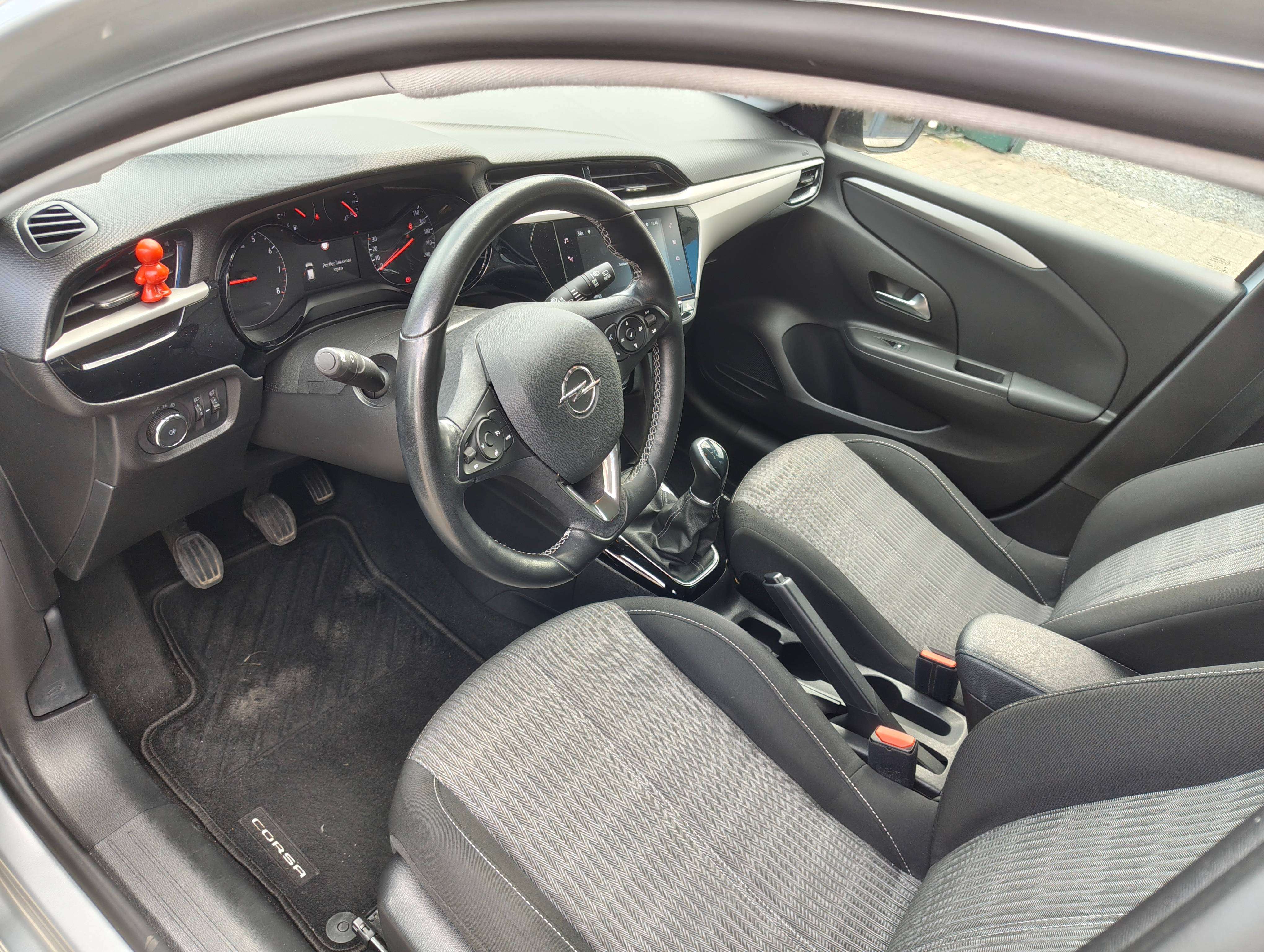 Opel Corsa Corsa 1.2i Edition S/S 75 pk slechts 44000 km