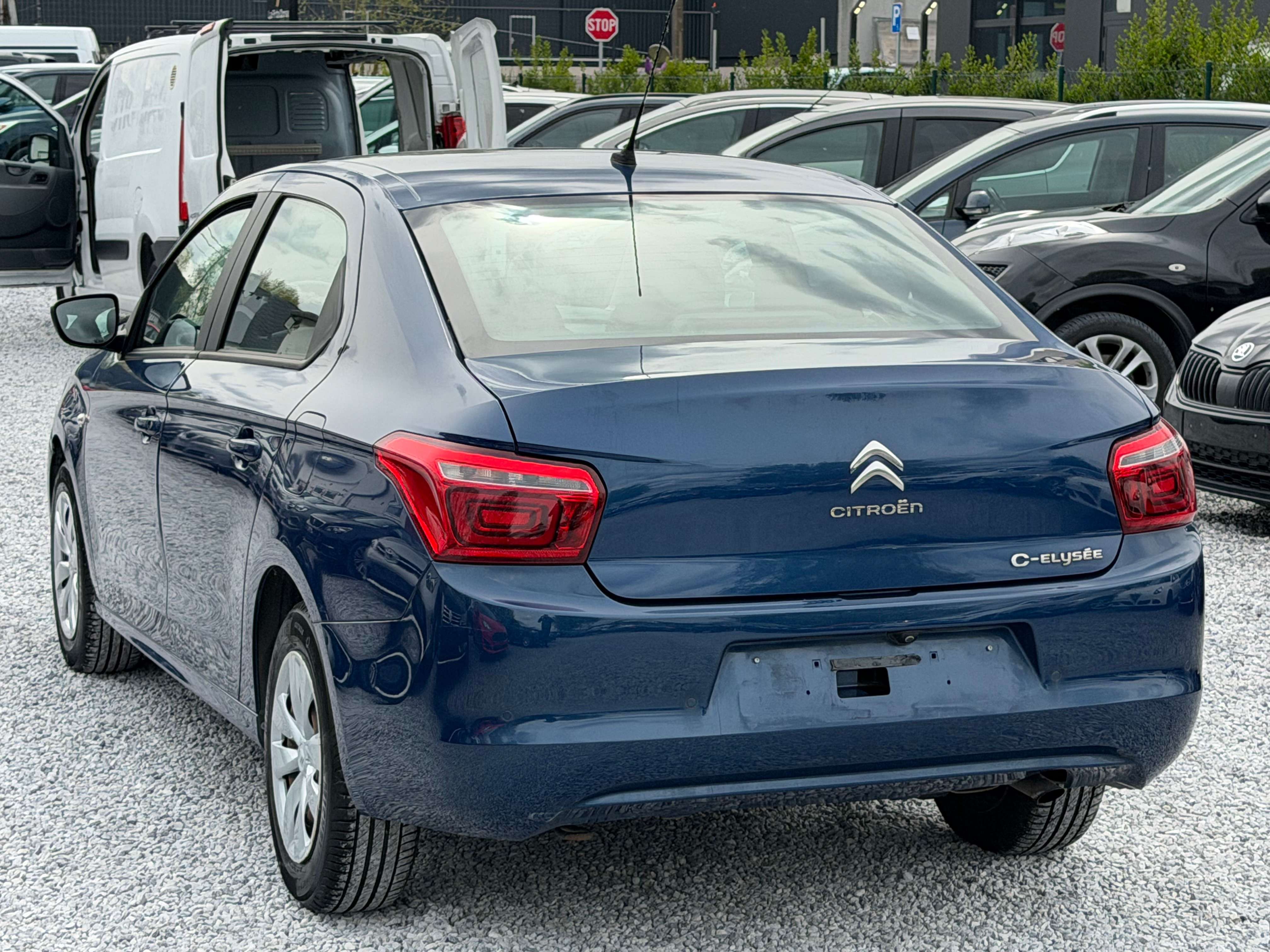 Citroen C-Elysée 1.2i - Caméra - Navigation - Euro 6b