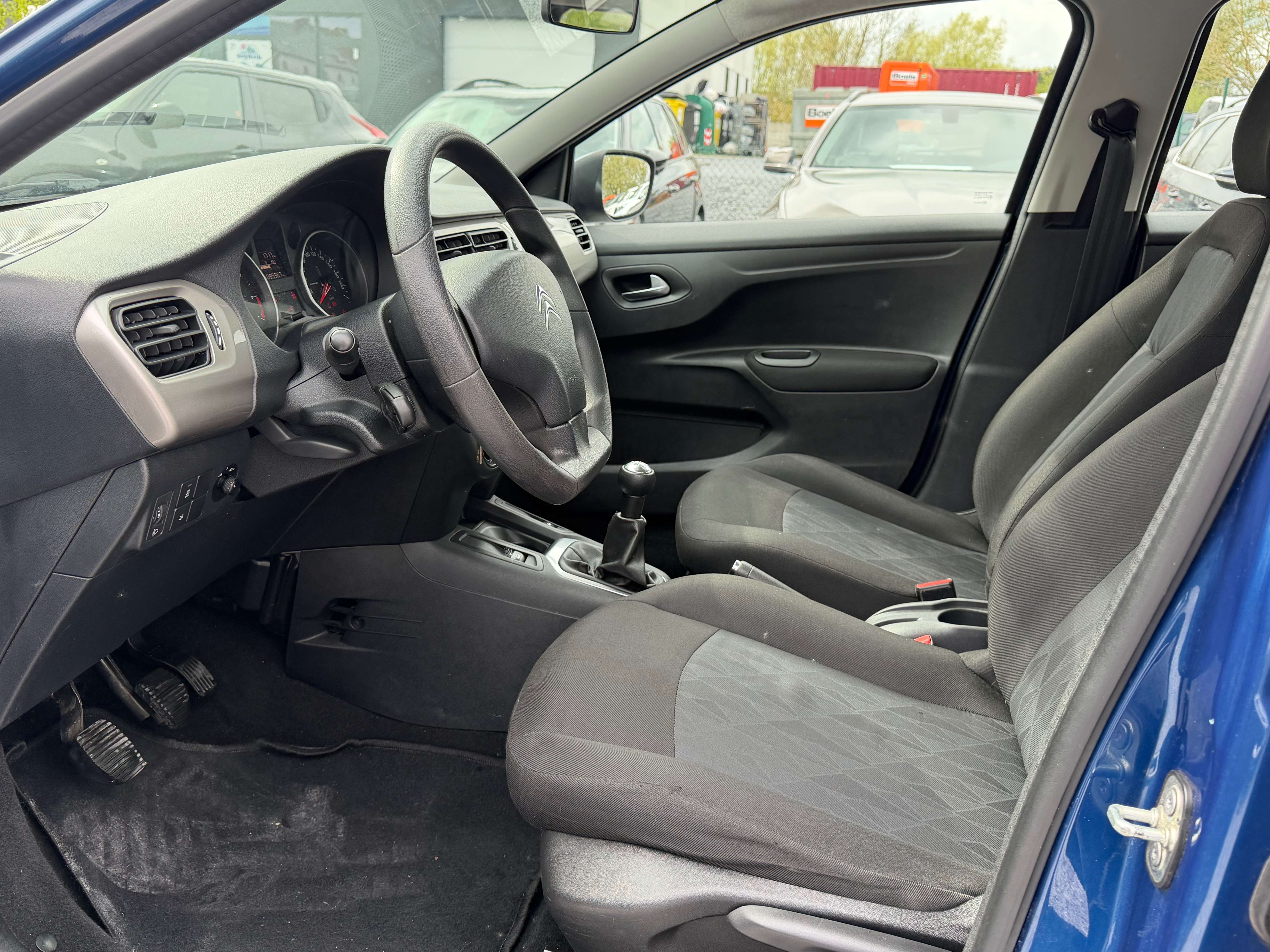 Citroen C-Elysée 1.2i - Caméra - Navigation - Euro 6b