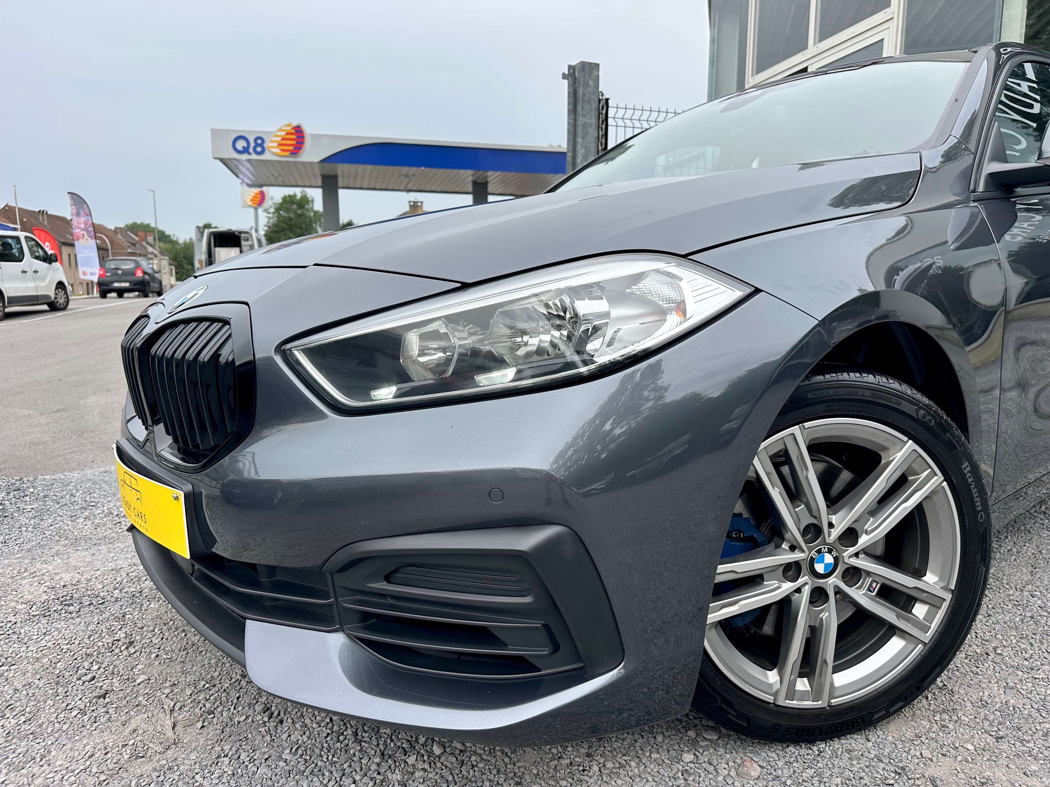 BMW 118 1.5*LOOK M SPORT*EXCELLENT ETAT*CARPLAY*GARANTIE
