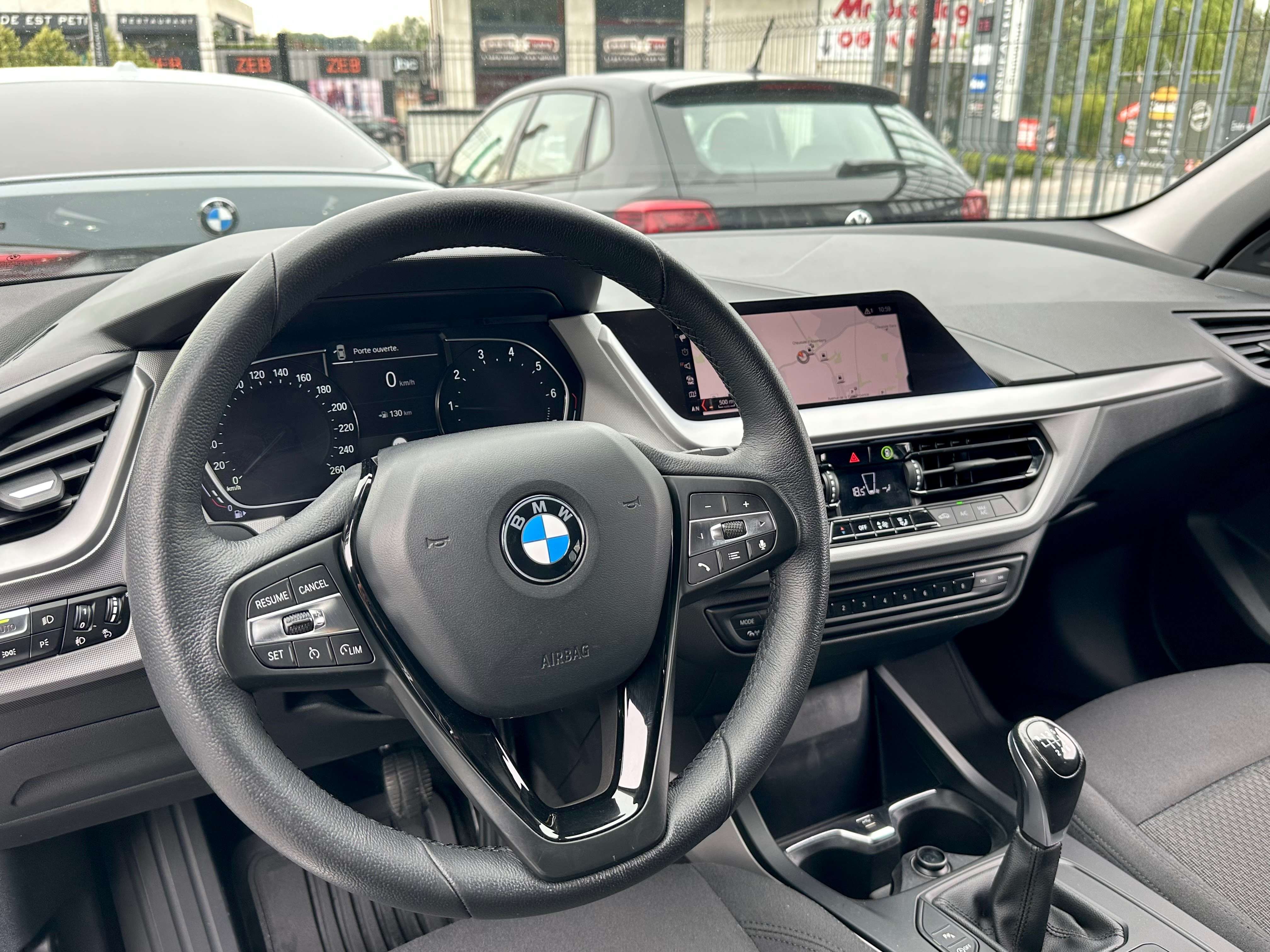 BMW 118 1.5*LOOK M SPORT*EXCELLENT ETAT*CARPLAY*GARANTIE