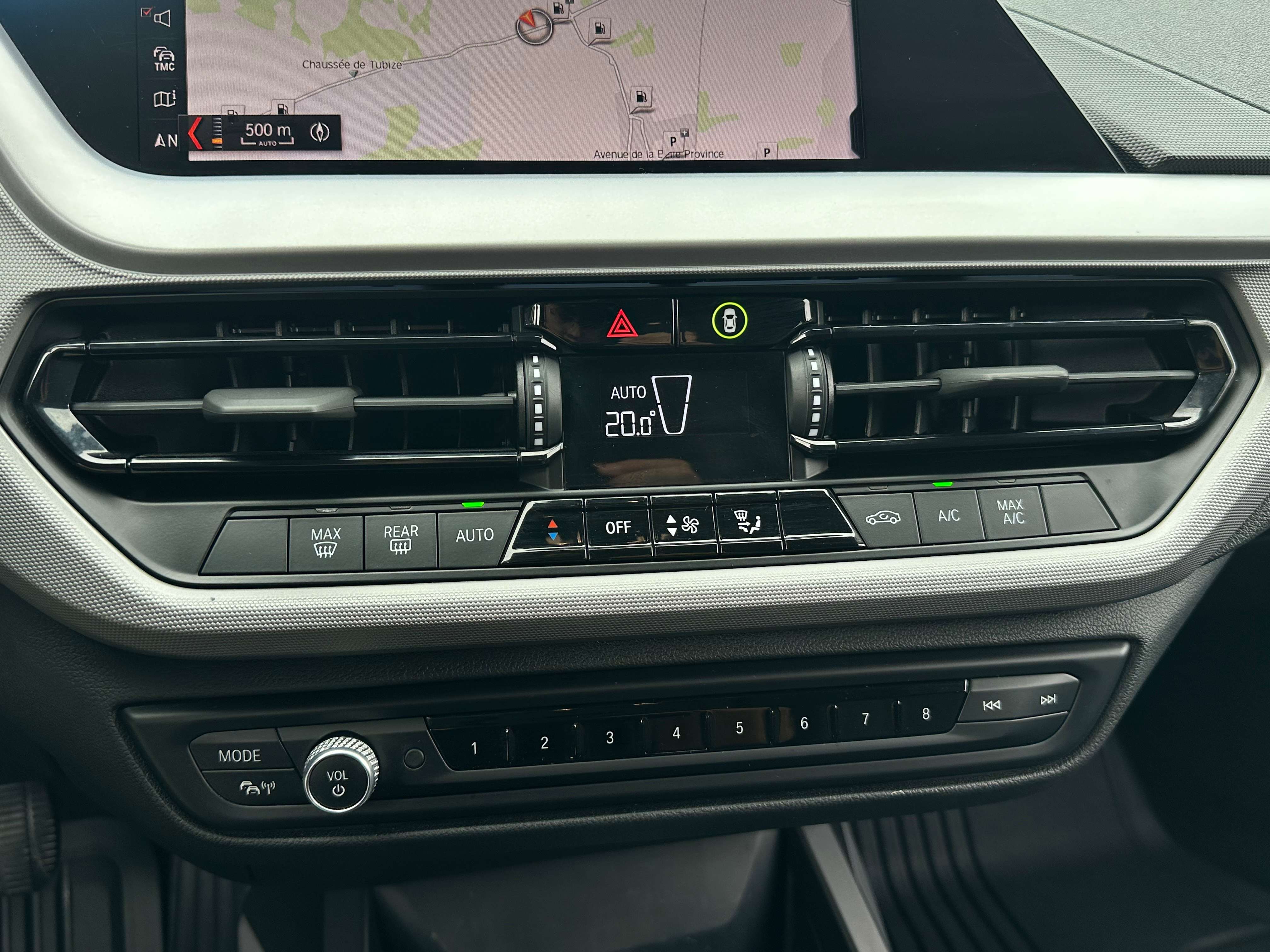 BMW 118 1.5*LOOK M SPORT*EXCELLENT ETAT*CARPLAY*GARANTIE