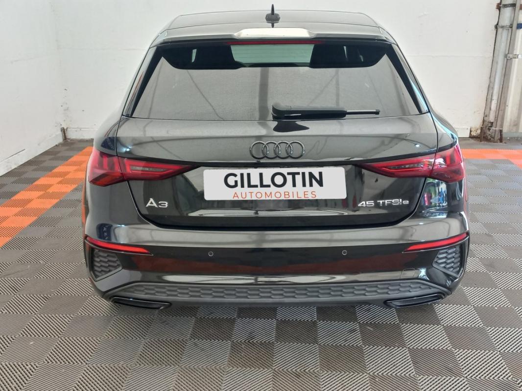 Audi A3 IV 45 TFSI e 245 S tronic Competition