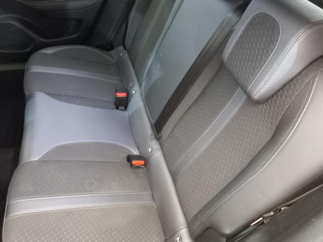 Peugeot 2008 II 1.2 PT 100 S&S ALLURE BUSINESS
