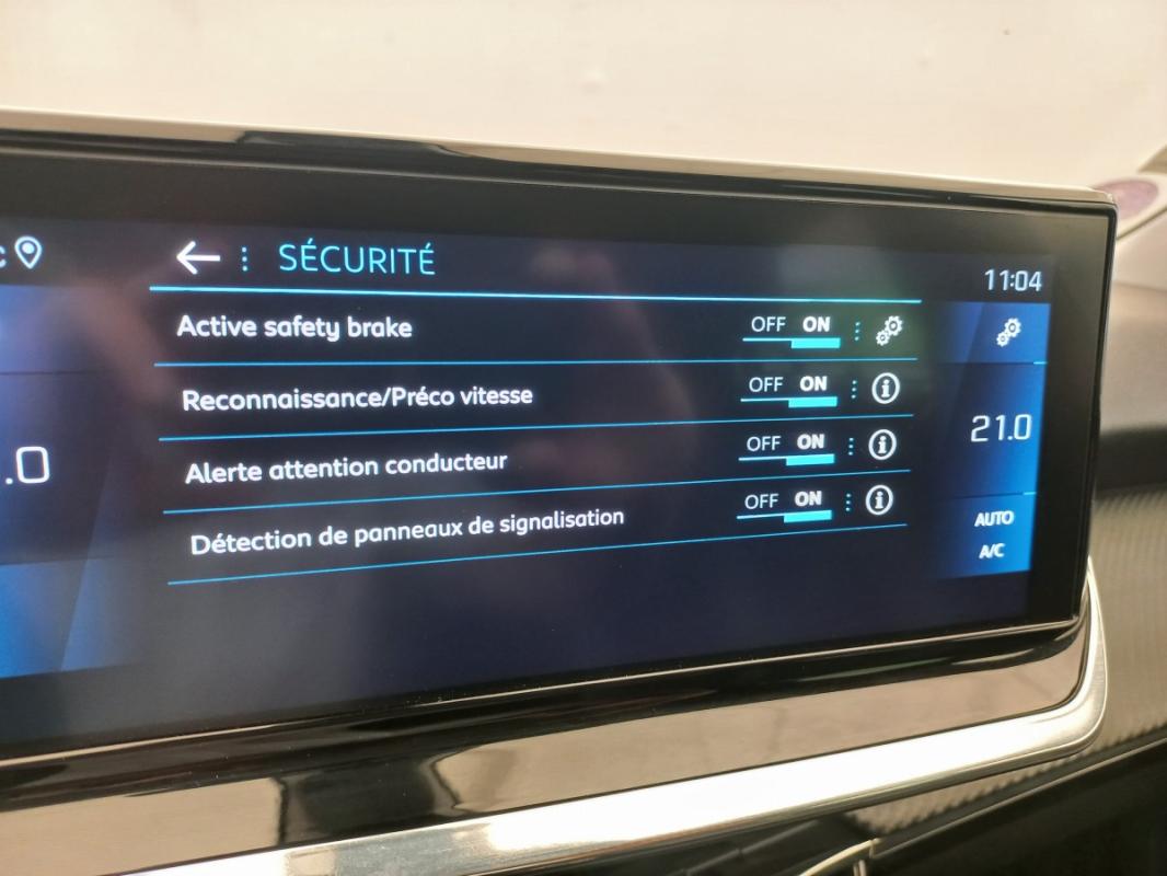 Peugeot 2008 II 1.2 PT 100 S&S ALLURE BUSINESS
