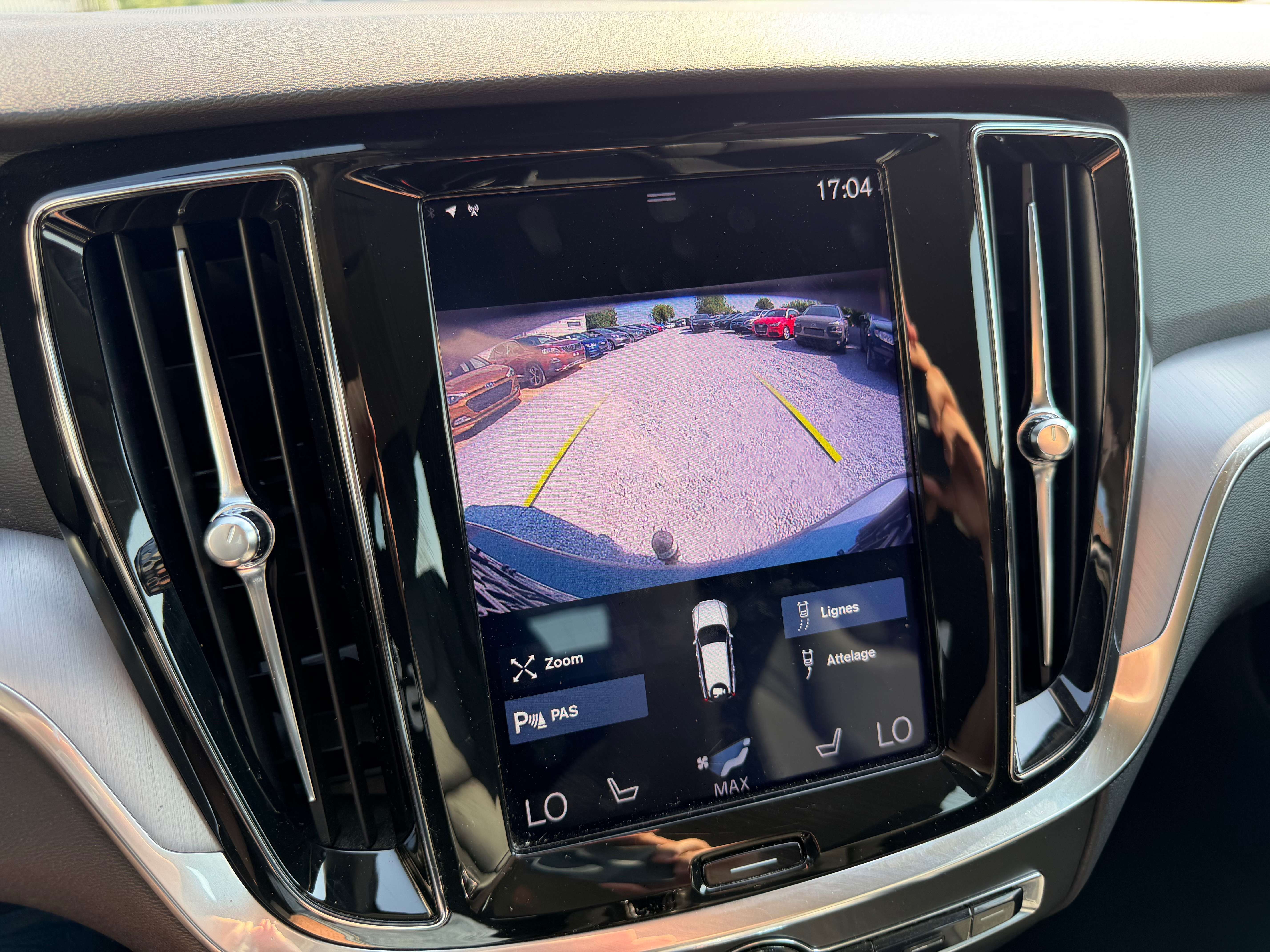 Volvo V60 2.0 D3 AWD Geartronic - Full LED - Cuir - Navigation - Caméra