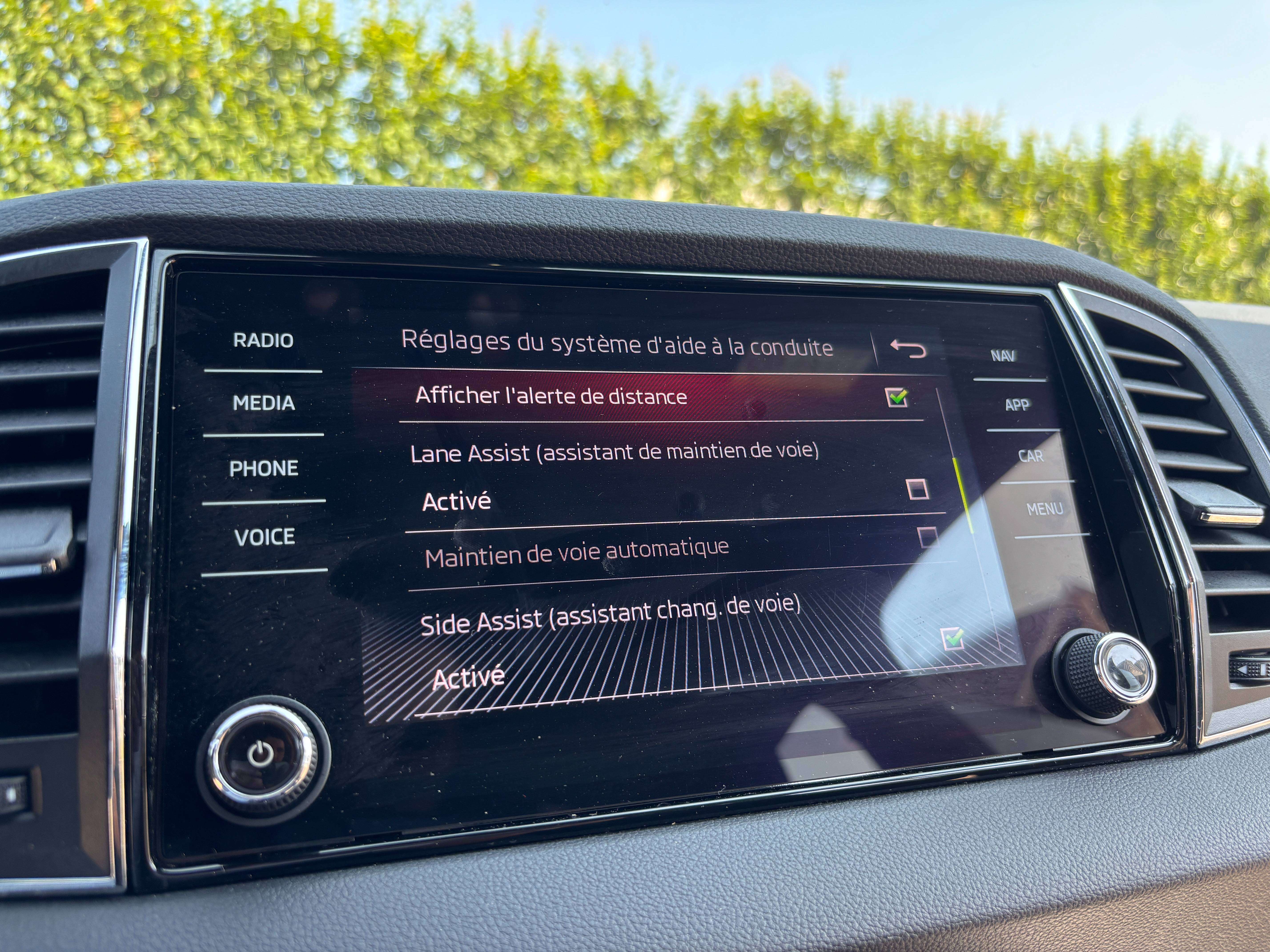 Skoda Karoq 2.0 TSI 4x4 Sportline *CARPLAY*CANTON*1ER PROPRIO*GARANTIE*