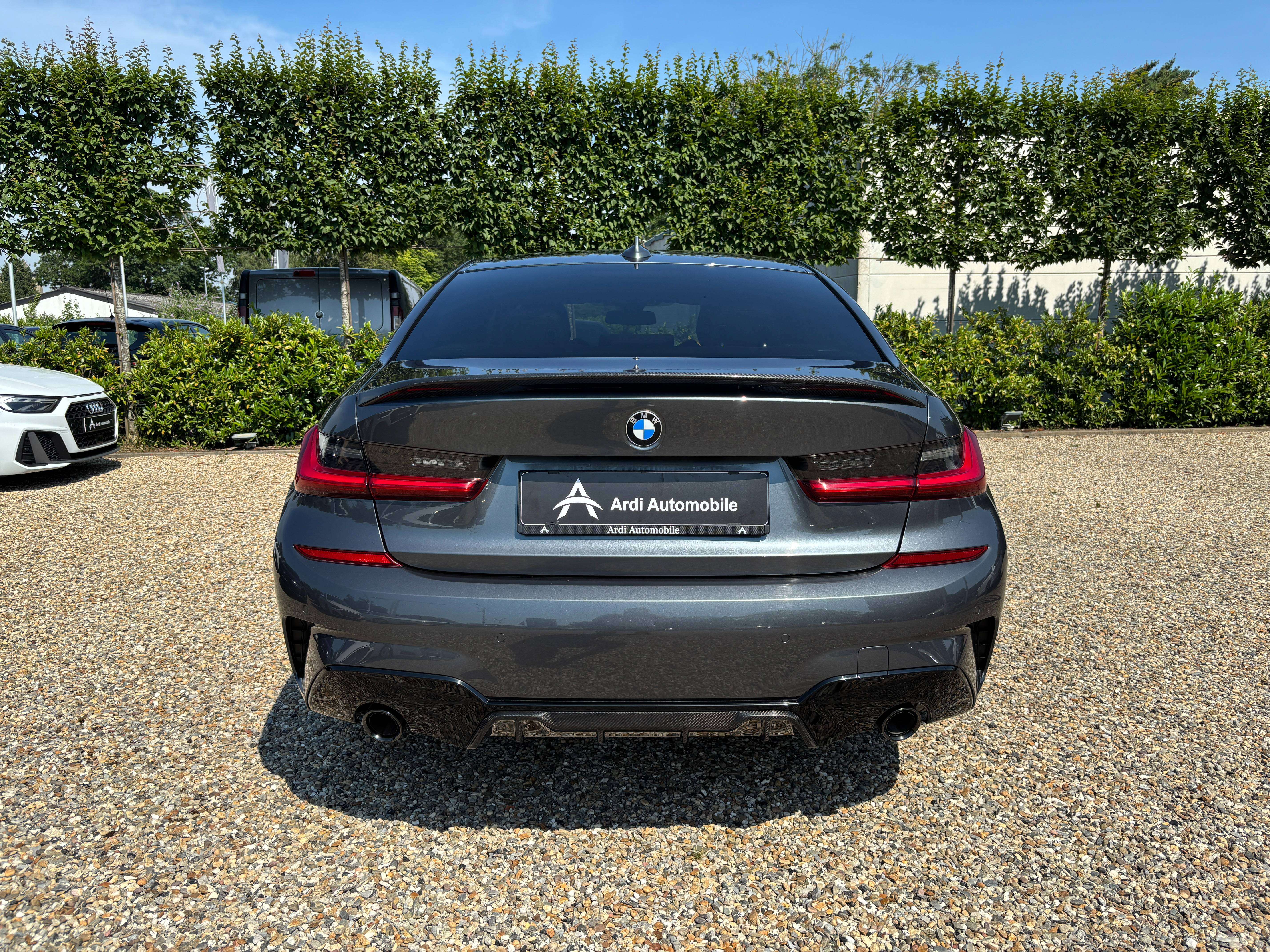 BMW 330 eA PHEV *PACK M*CARPLAY*HARMAN/KARDON*1ER PROPRIO*GARANTIE*