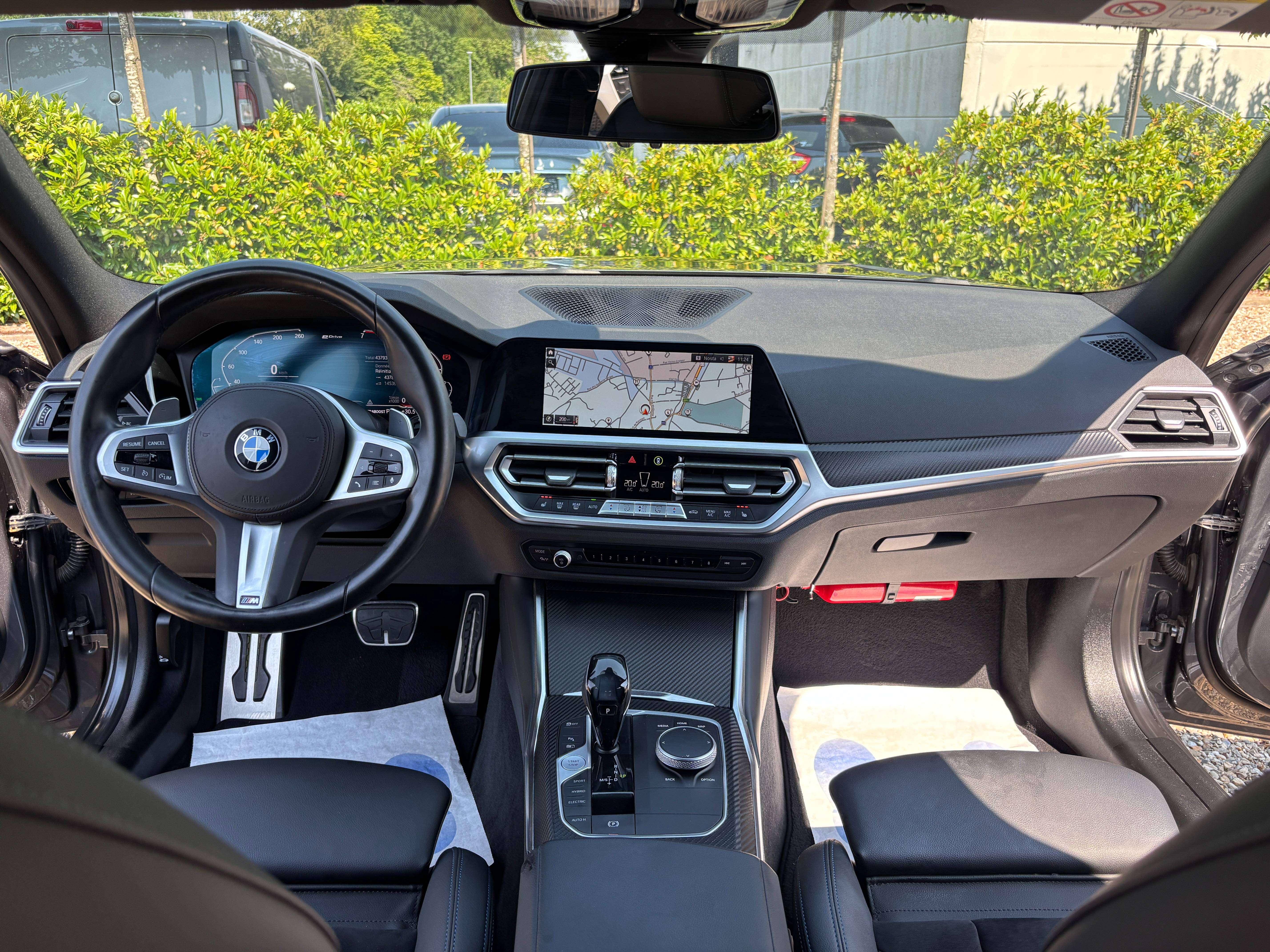 BMW 330 eA PHEV *PACK M*CARPLAY*HARMAN/KARDON*1ER PROPRIO*GARANTIE*