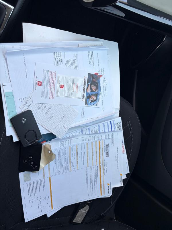 Renault Captur 1.5l dCi Energy Intens EMBRAYAGE NEUF KIT DISTRIBUTION FAITE GPS BLUETOOTH RADARS