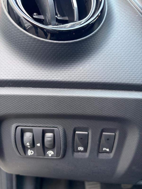 Renault Captur 1.5l dCi Energy Intens EMBRAYAGE NEUF KIT DISTRIBUTION FAITE GPS BLUETOOTH RADARS