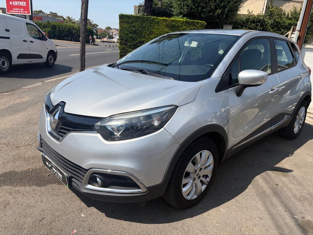 Renault Captur 2014 1.5 dCi 1ERE MAIN TOUT LE SUIVIE D ENTRETIEN RADARS BLUETOOTH USB AUX