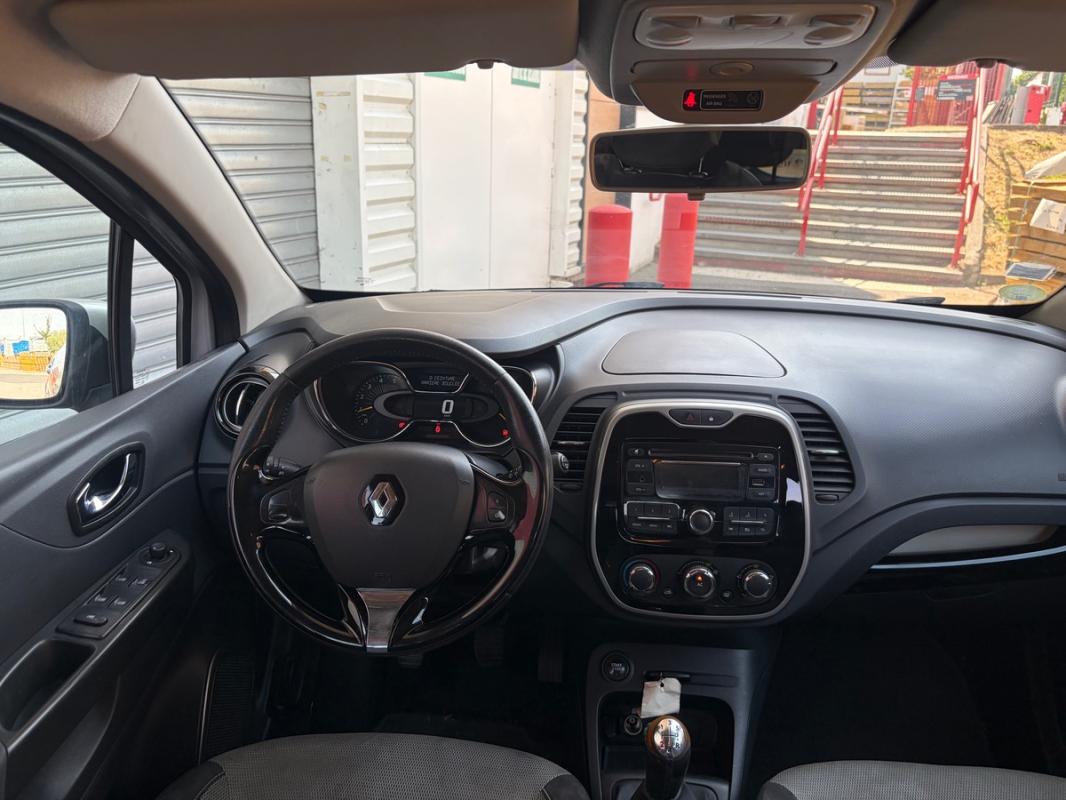 Renault Captur 2014 1.5 dCi 1ERE MAIN TOUT LE SUIVIE D ENTRETIEN RADARS BLUETOOTH USB AUX