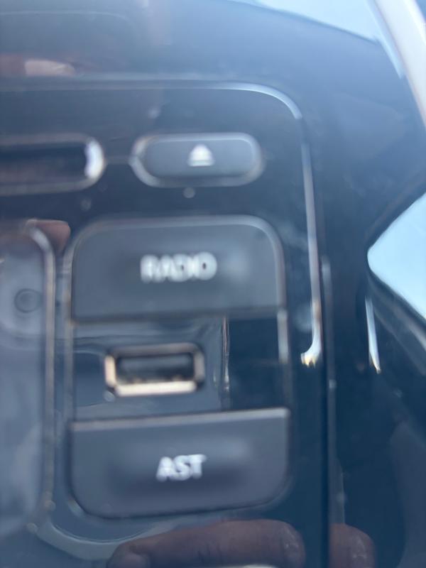 Renault Captur 2014 1.5 dCi 1ERE MAIN TOUT LE SUIVIE D ENTRETIEN RADARS BLUETOOTH USB AUX