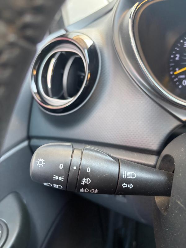 Renault Captur 2014 1.5 dCi 1ERE MAIN TOUT LE SUIVIE D ENTRETIEN RADARS BLUETOOTH USB AUX