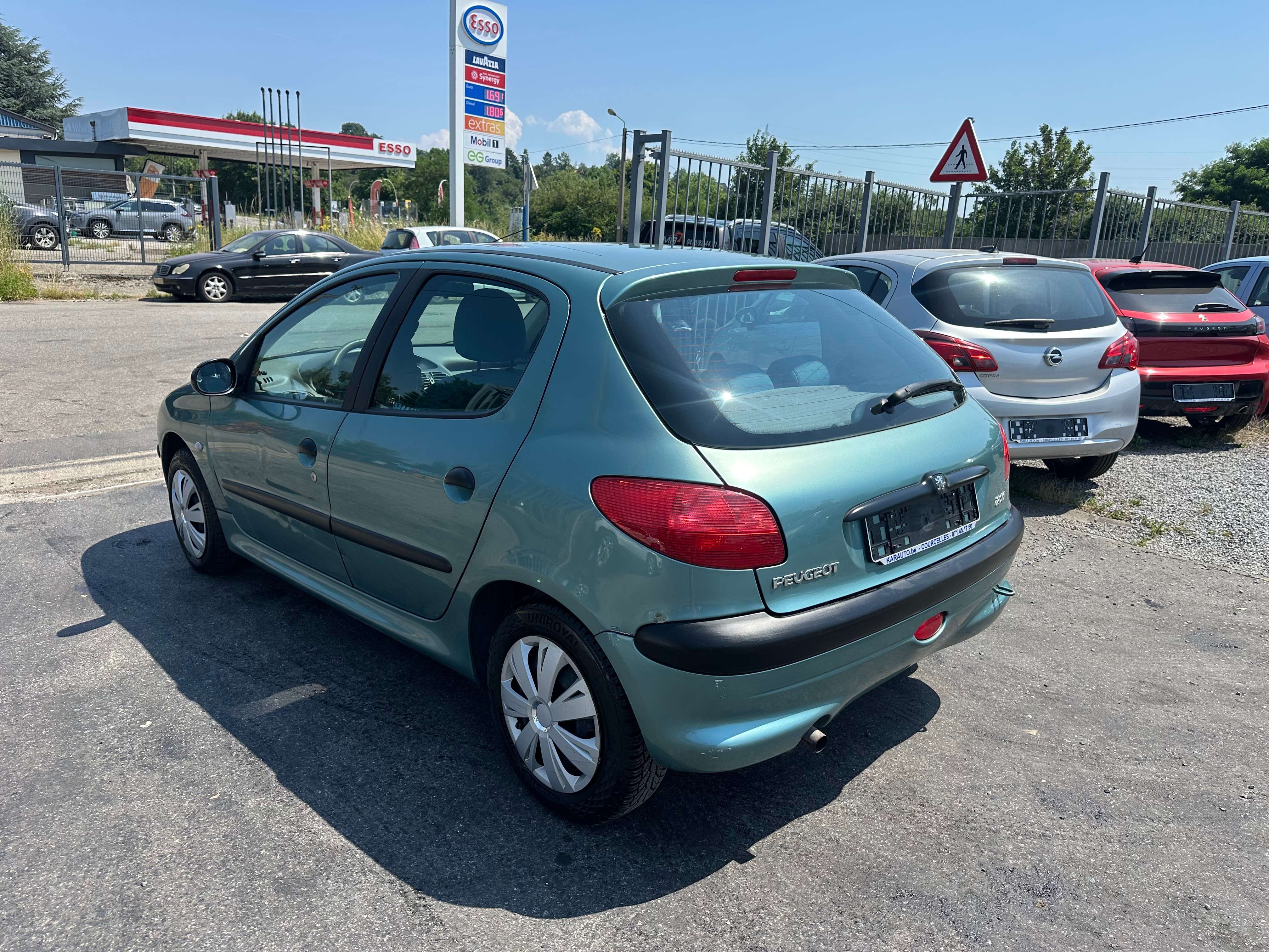 Peugeot 206 1.1i