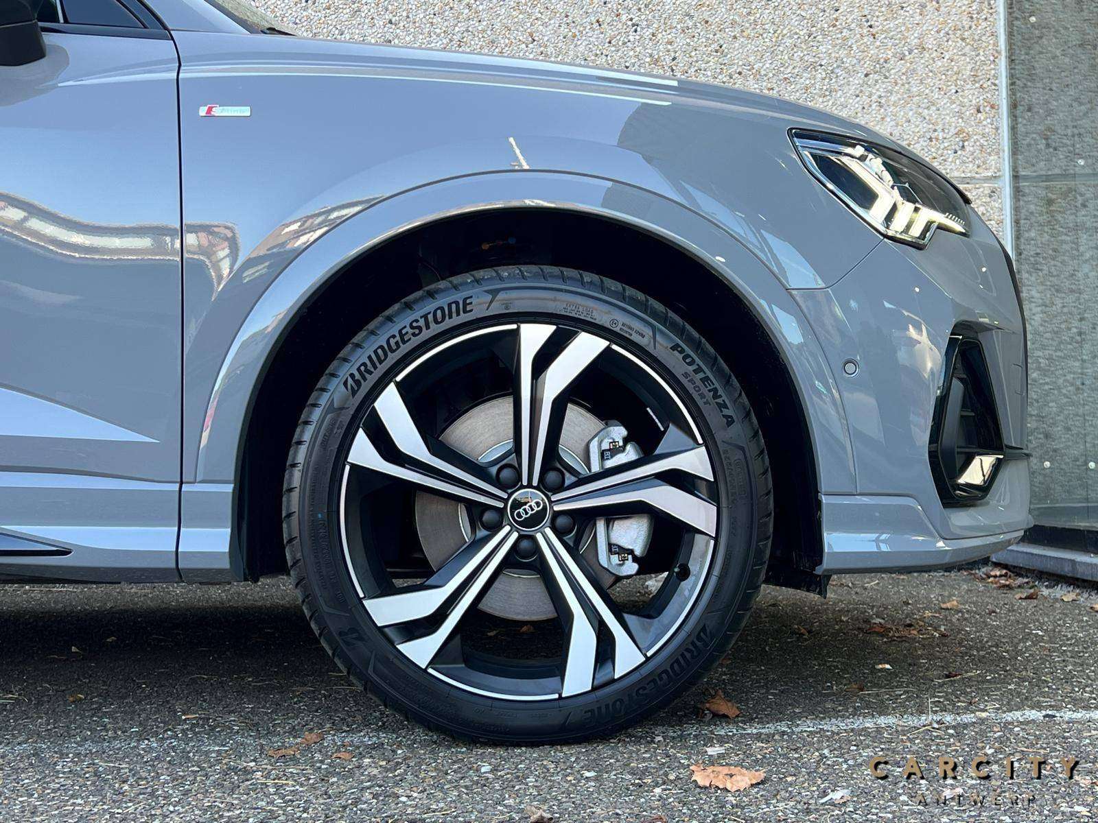 Audi Q3 Q3 Sportback 40 TDi Quattro S line S tronic | NARDO GRIJS | PANO | TREKHAAK | CAMERA |