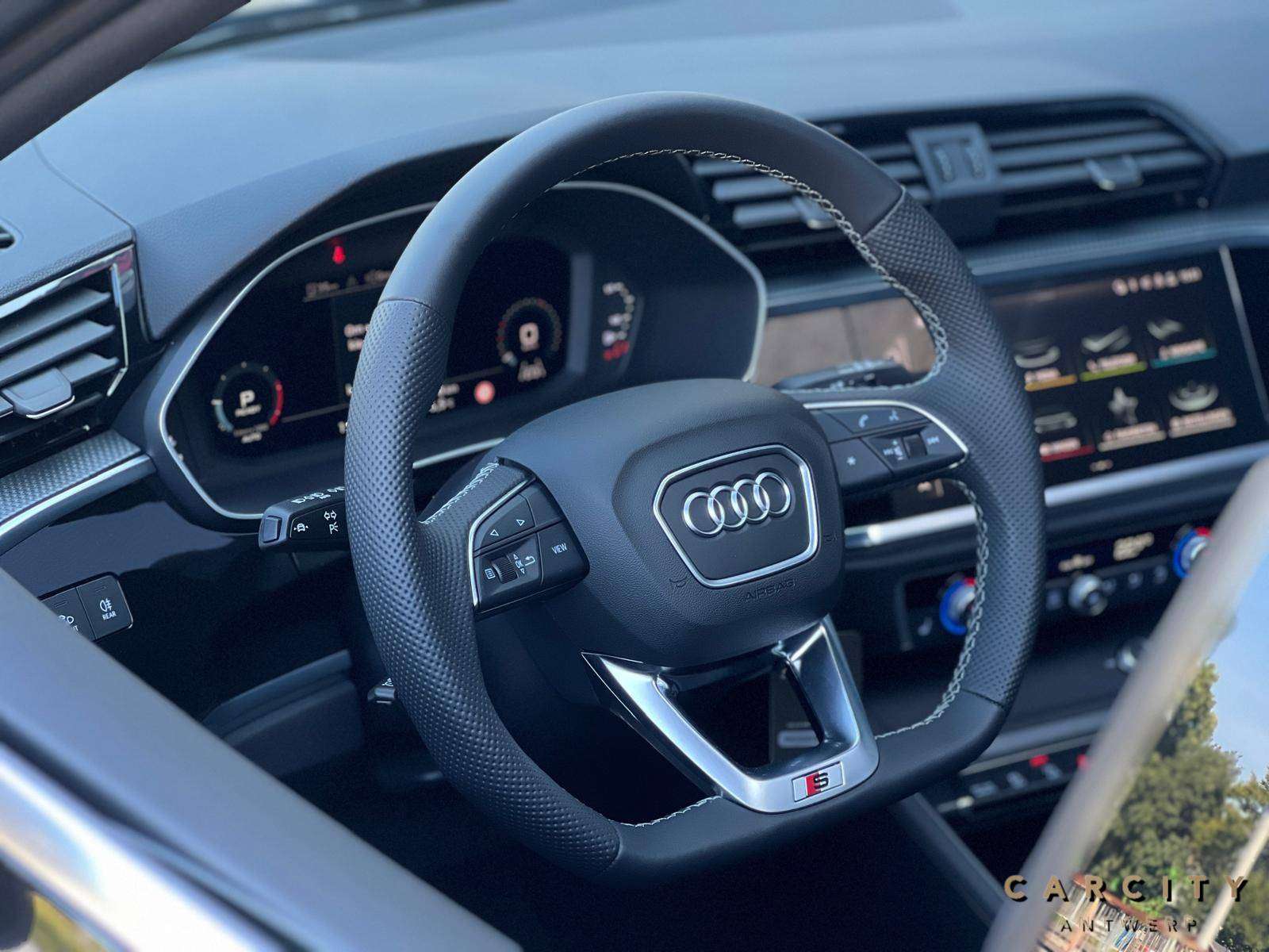 Audi Q3 Q3 Sportback 40 TDi Quattro S line S tronic | NARDO GRIJS | PANO | TREKHAAK | CAMERA |