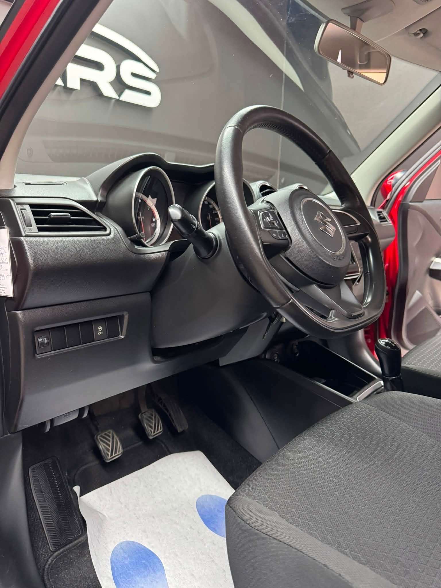 Suzuki Swift Réservé