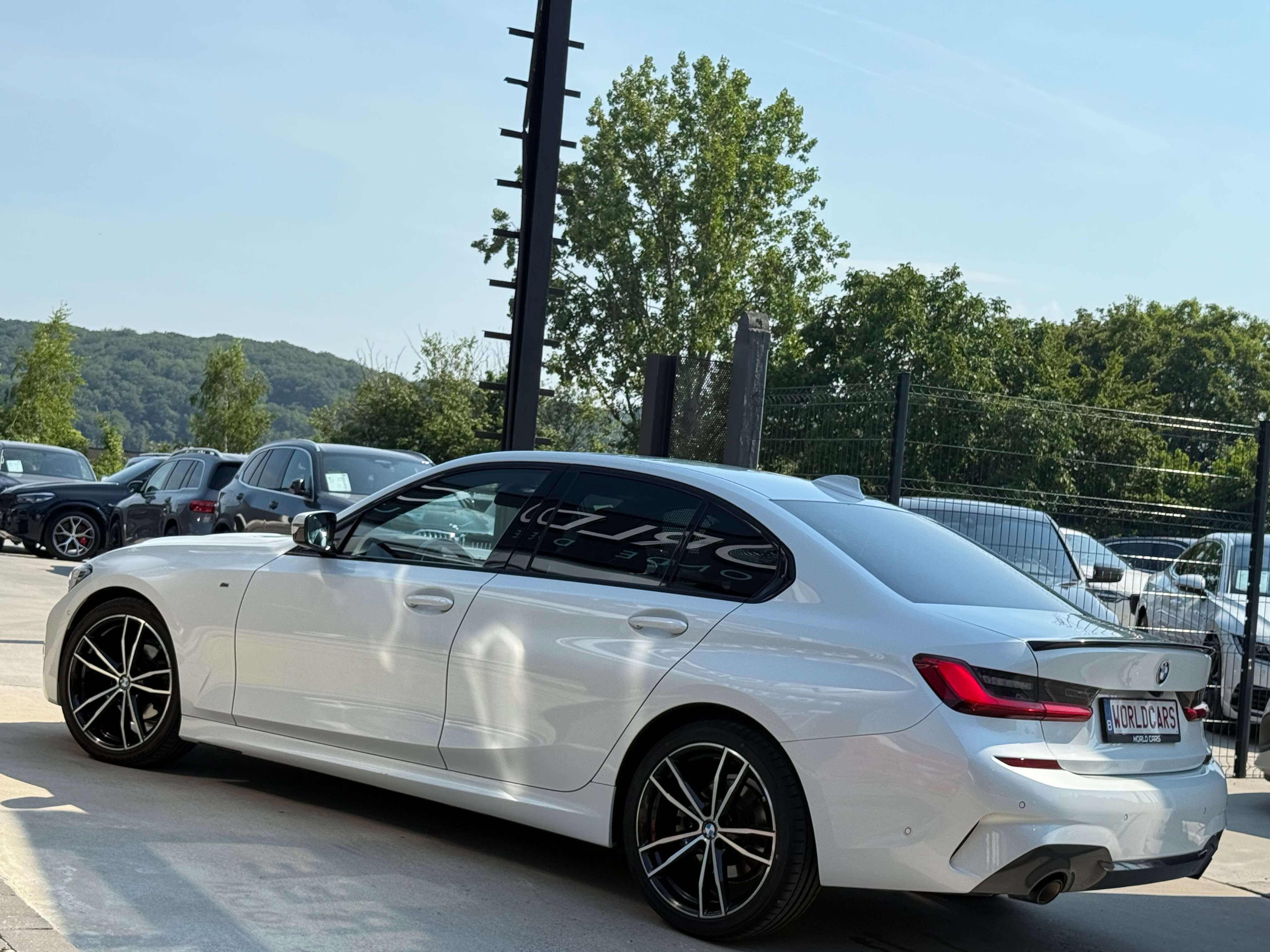 BMW 318 dA PACK M - CAMERA - COCKPIT - PARK ASSIST - FRONT ASSIST - LINE ASSIST - GARANTIE 12MOIS