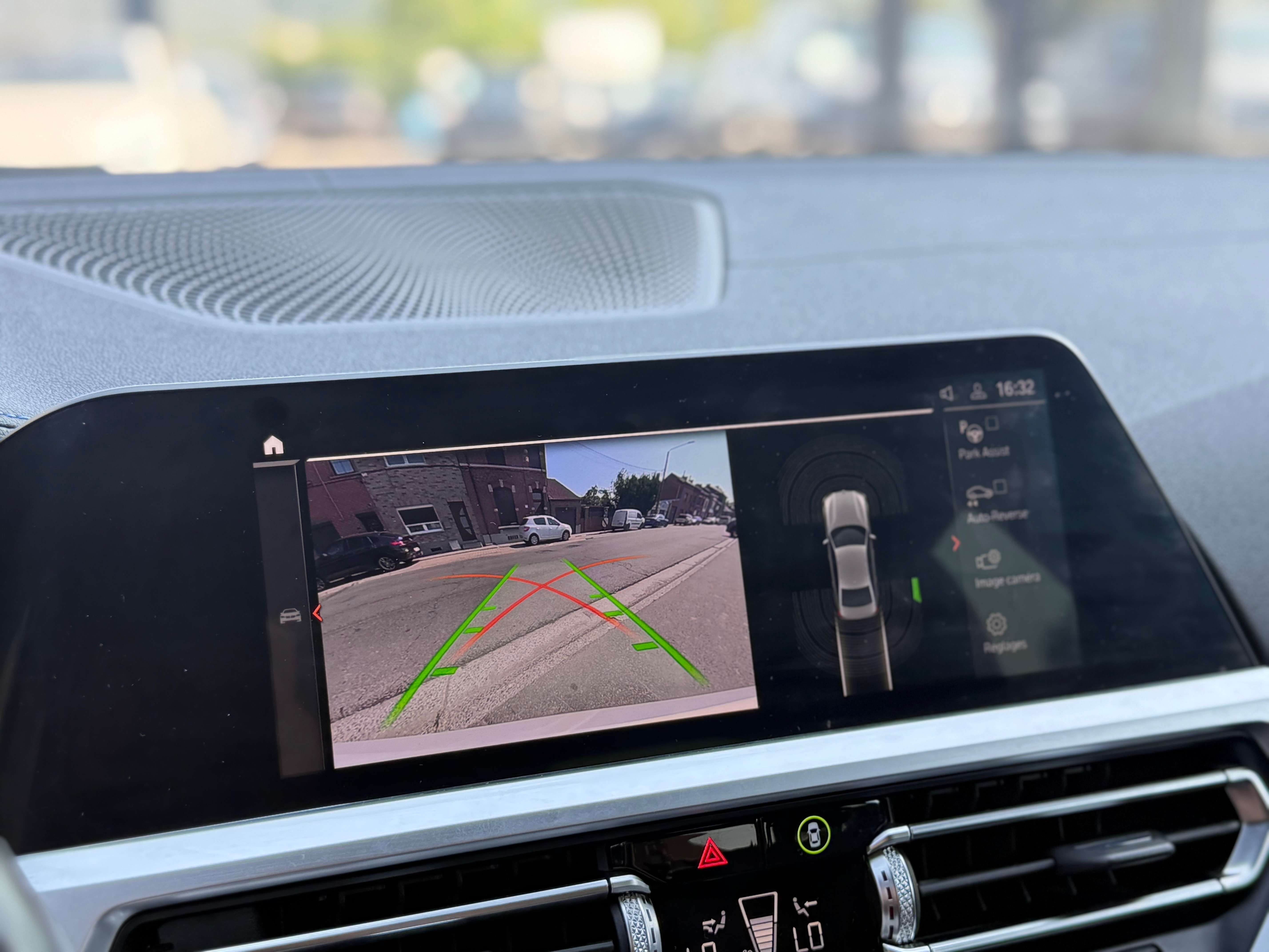 BMW 318 dA PACK M - CAMERA - COCKPIT - PARK ASSIST - FRONT ASSIST - LINE ASSIST - GARANTIE 12MOIS