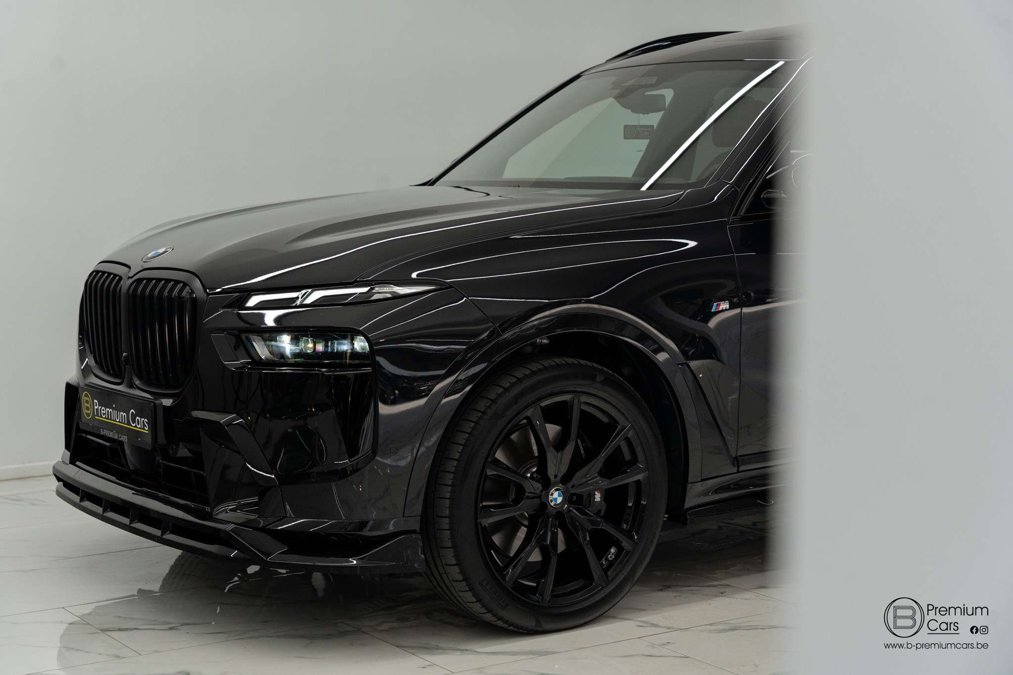 BMW X7 xDrive 40d M-pack pro bodykit! Acc, Hud, Massage!