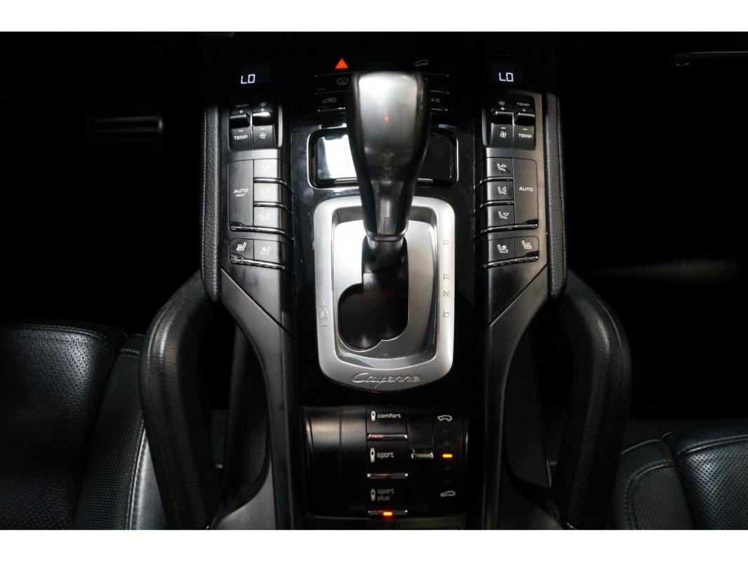 Porsche Cayenne 3.0i V6 - 333 BVA Tiptronic S E-Hybrid PHASE 2
