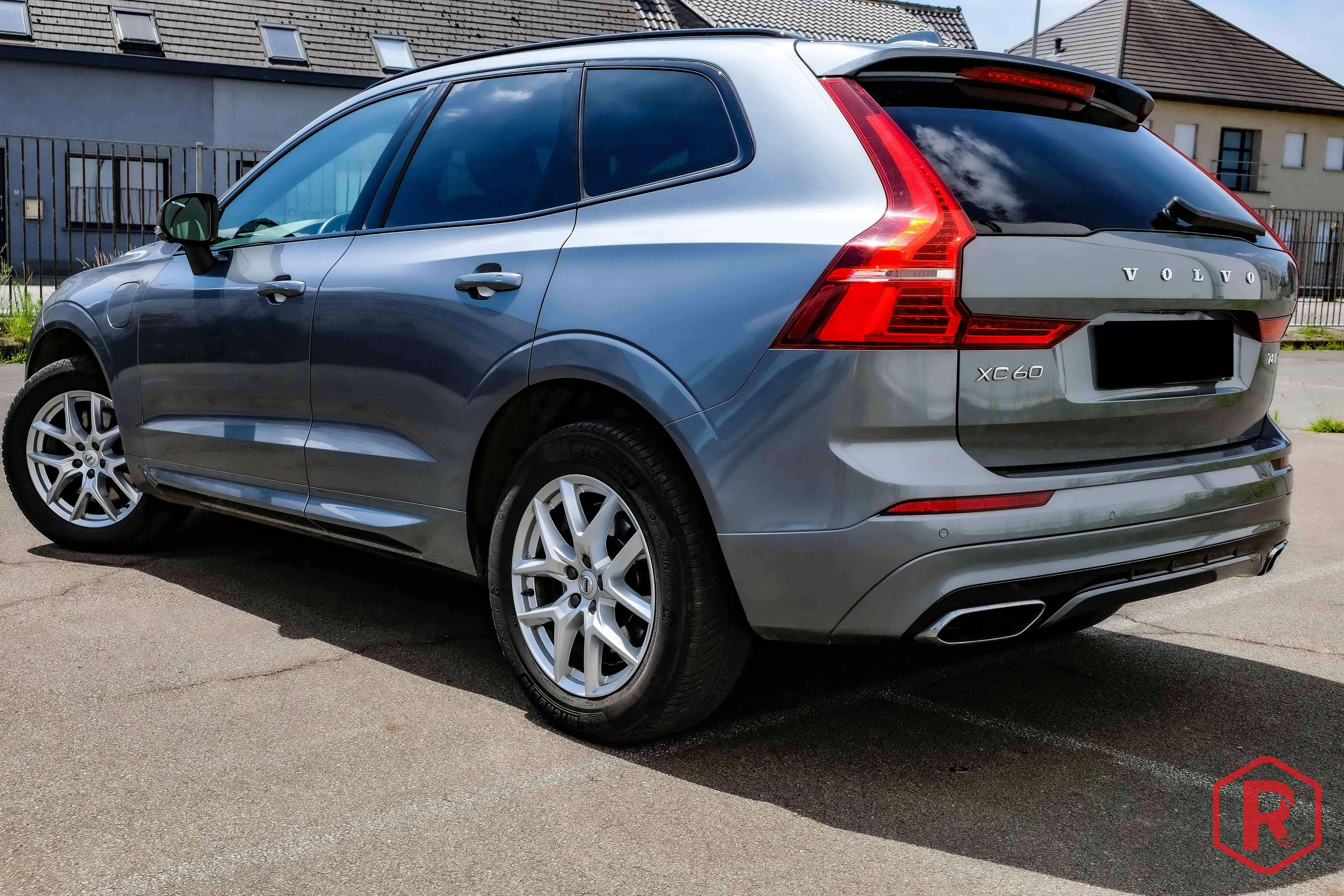 Volvo XC60 T8 R-Design AWD Pano HarmanKardon BTWwagen