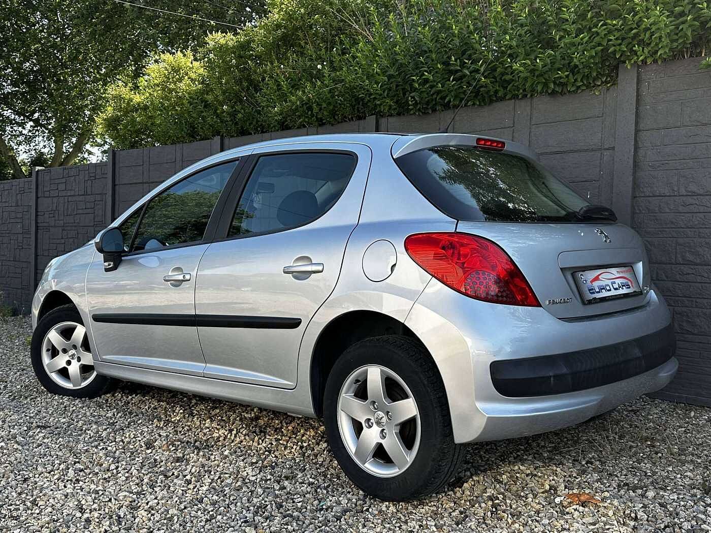 Peugeot 207 1.4i Active CLIM/JANTES/GARANTIE 12 MOIS