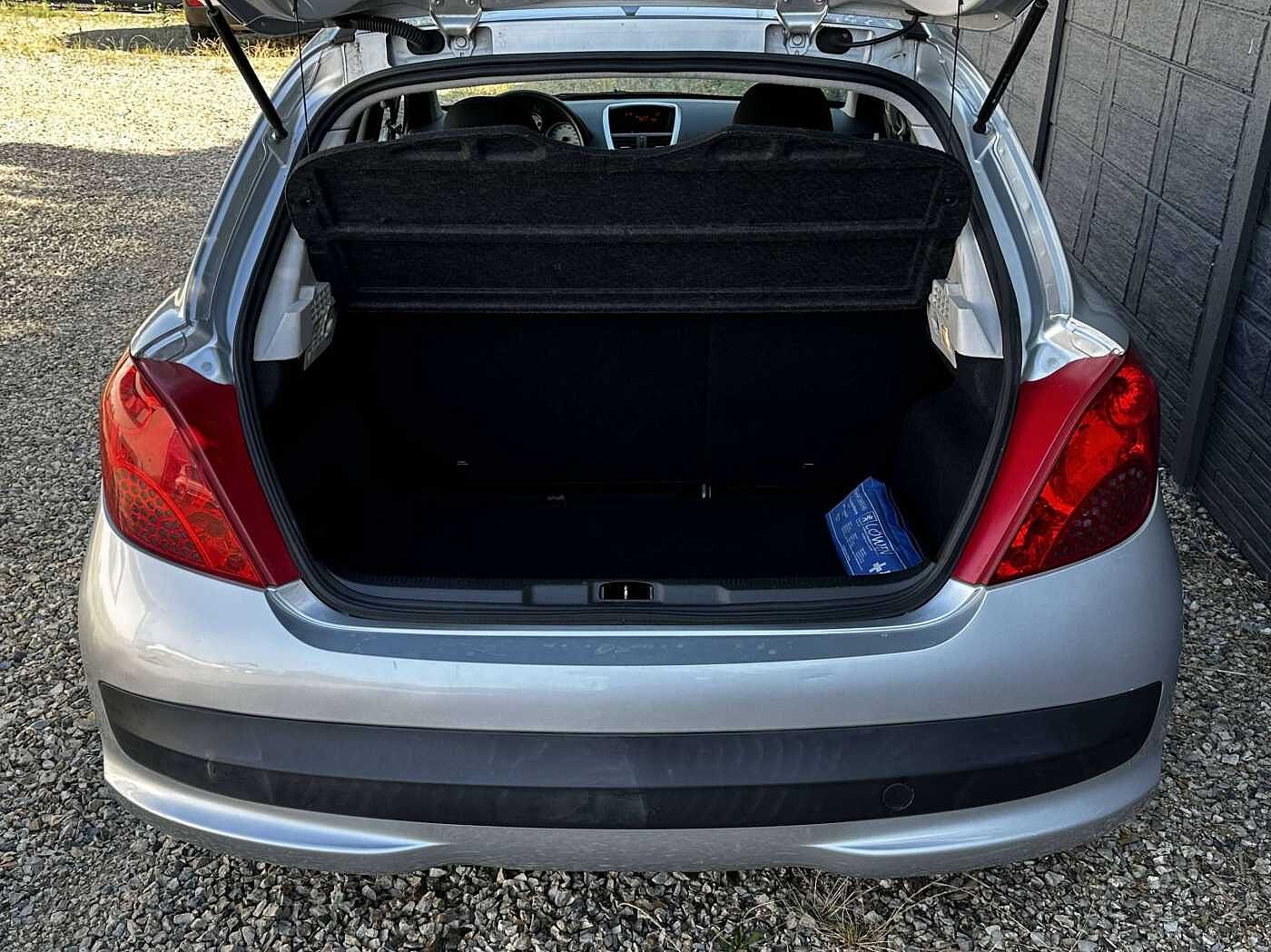 Peugeot 207 1.4i Active CLIM/JANTES/GARANTIE 12 MOIS