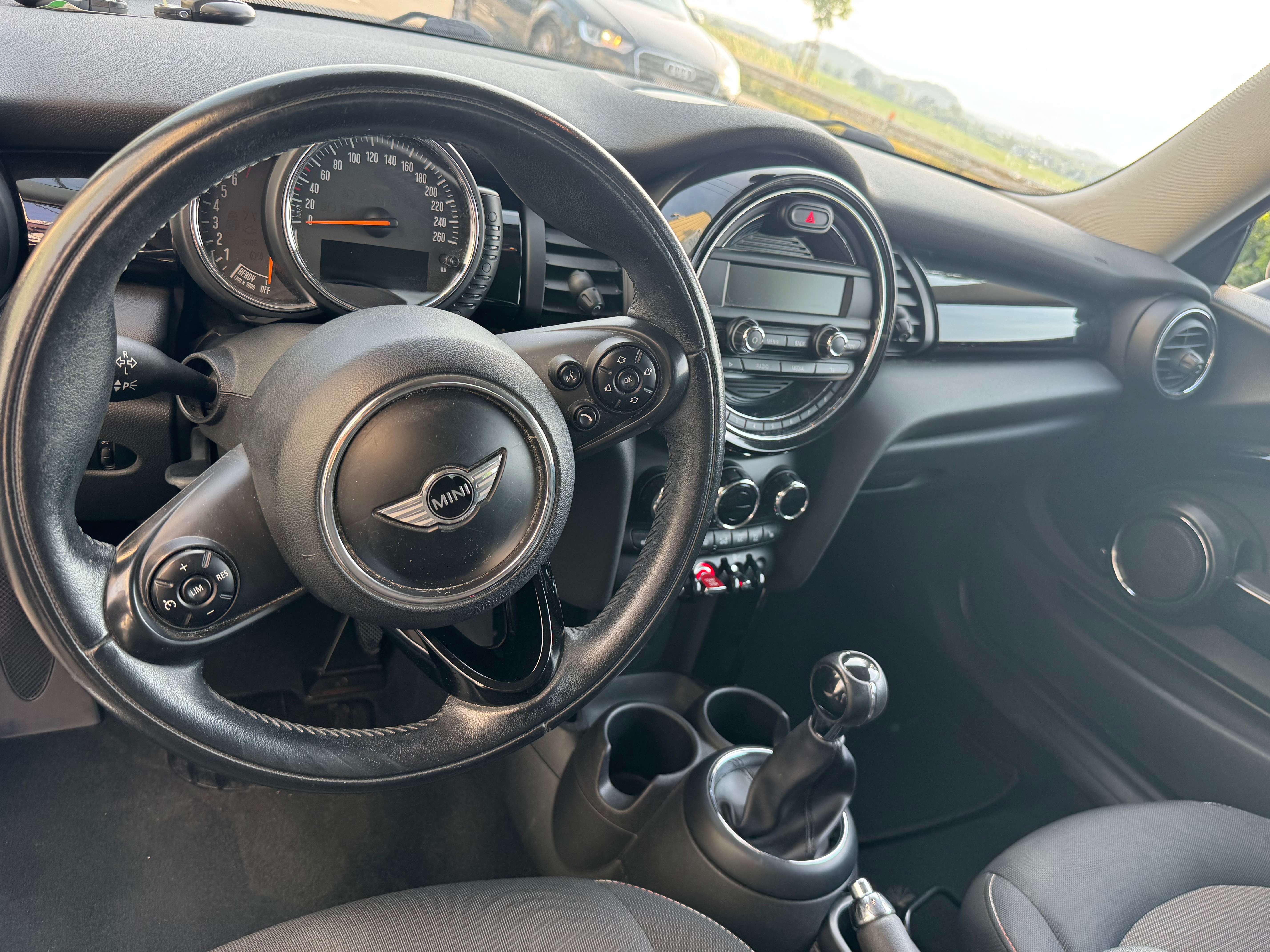 MINI Cooper Mini 1.5 Cooper garantie 1 an