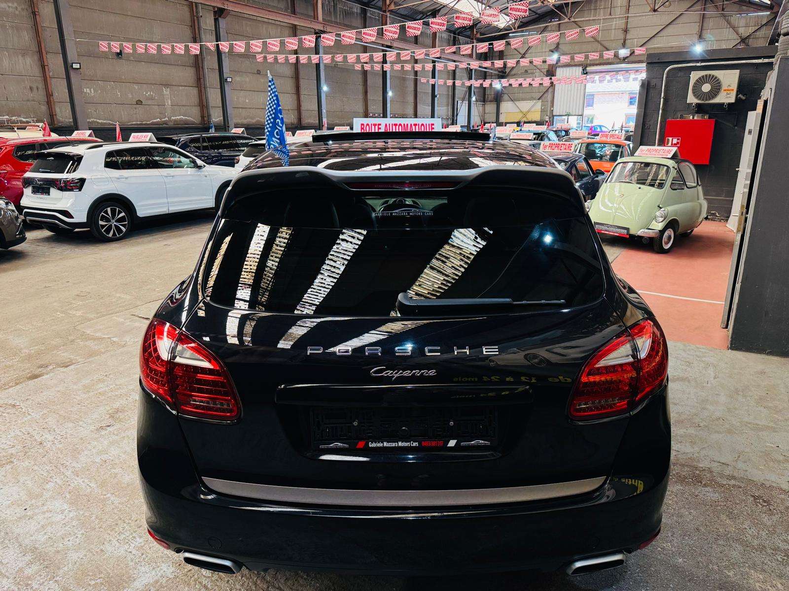 Porsche Cayenne Cayenne 3.0 D V6 Platinum EditionTiptronic S Cuir GPS Caméra Xénons Pano J.A TVA/BTW Incl