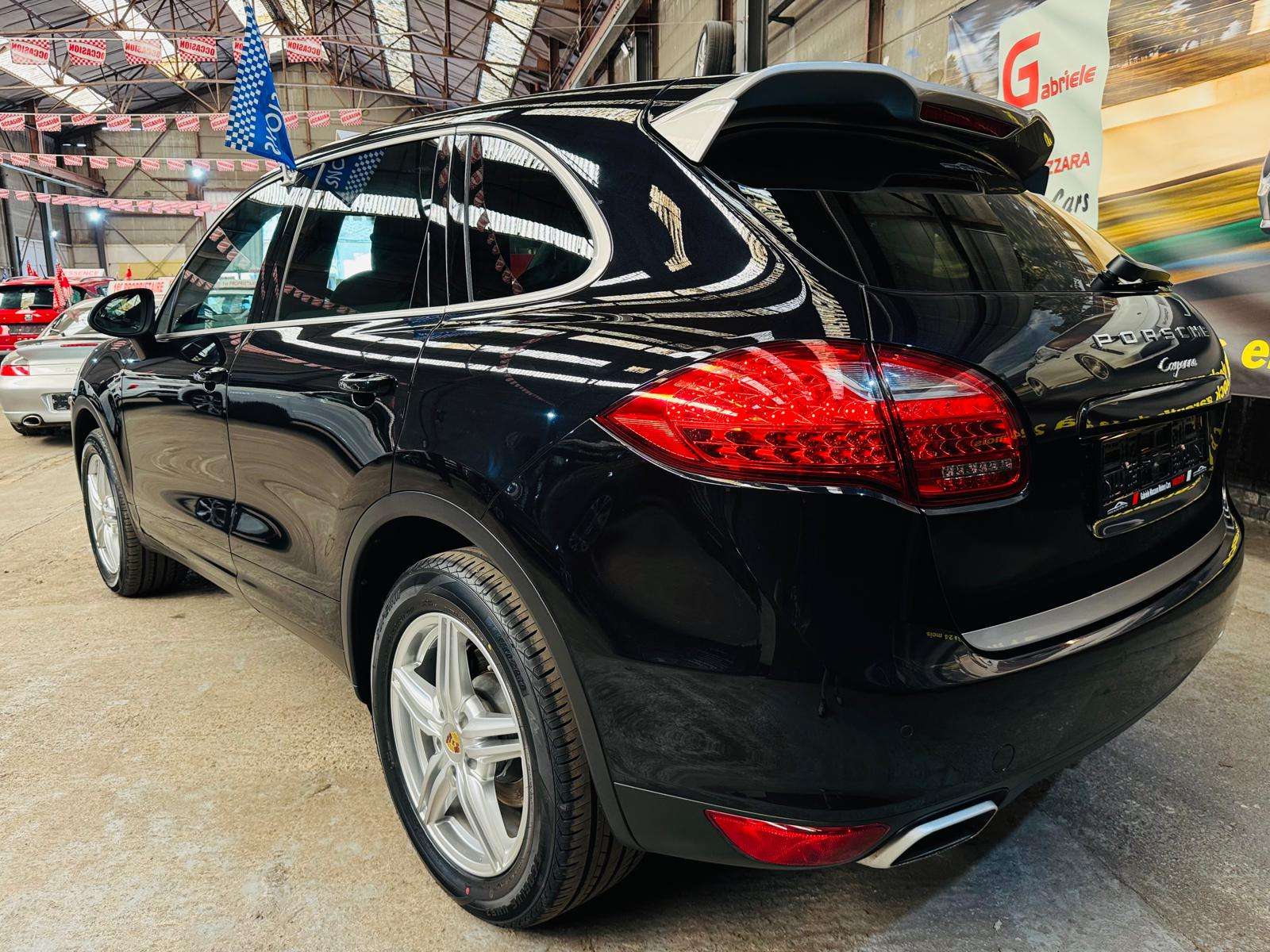 Porsche Cayenne Cayenne 3.0 D V6 Platinum EditionTiptronic S Cuir GPS Caméra Xénons Pano J.A TVA/BTW Incl