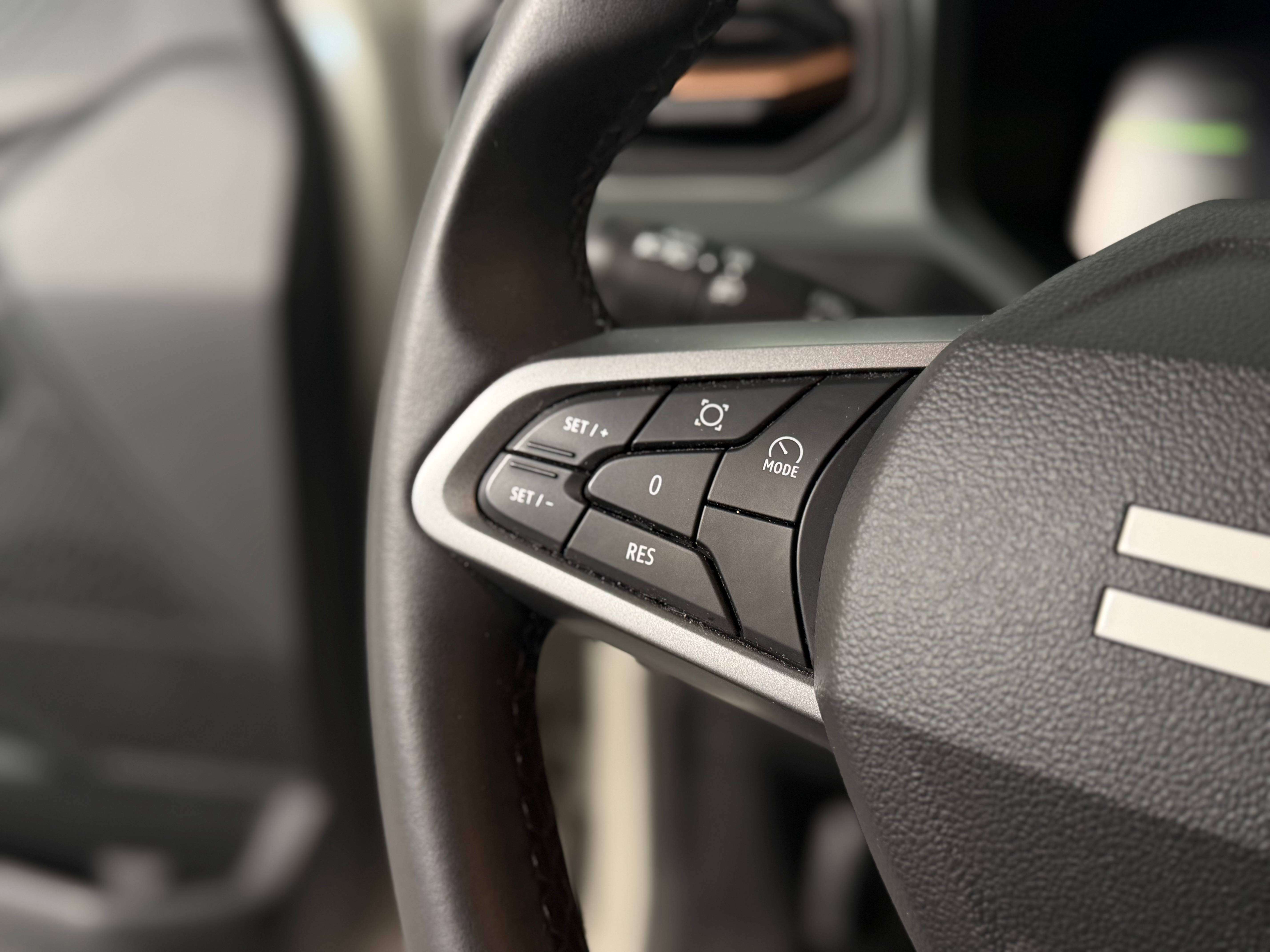 Dacia Duster 1.6 TCe Hybrid Extreme, 360° Camera, Capteurs AV/AR, GPS, Car-Play