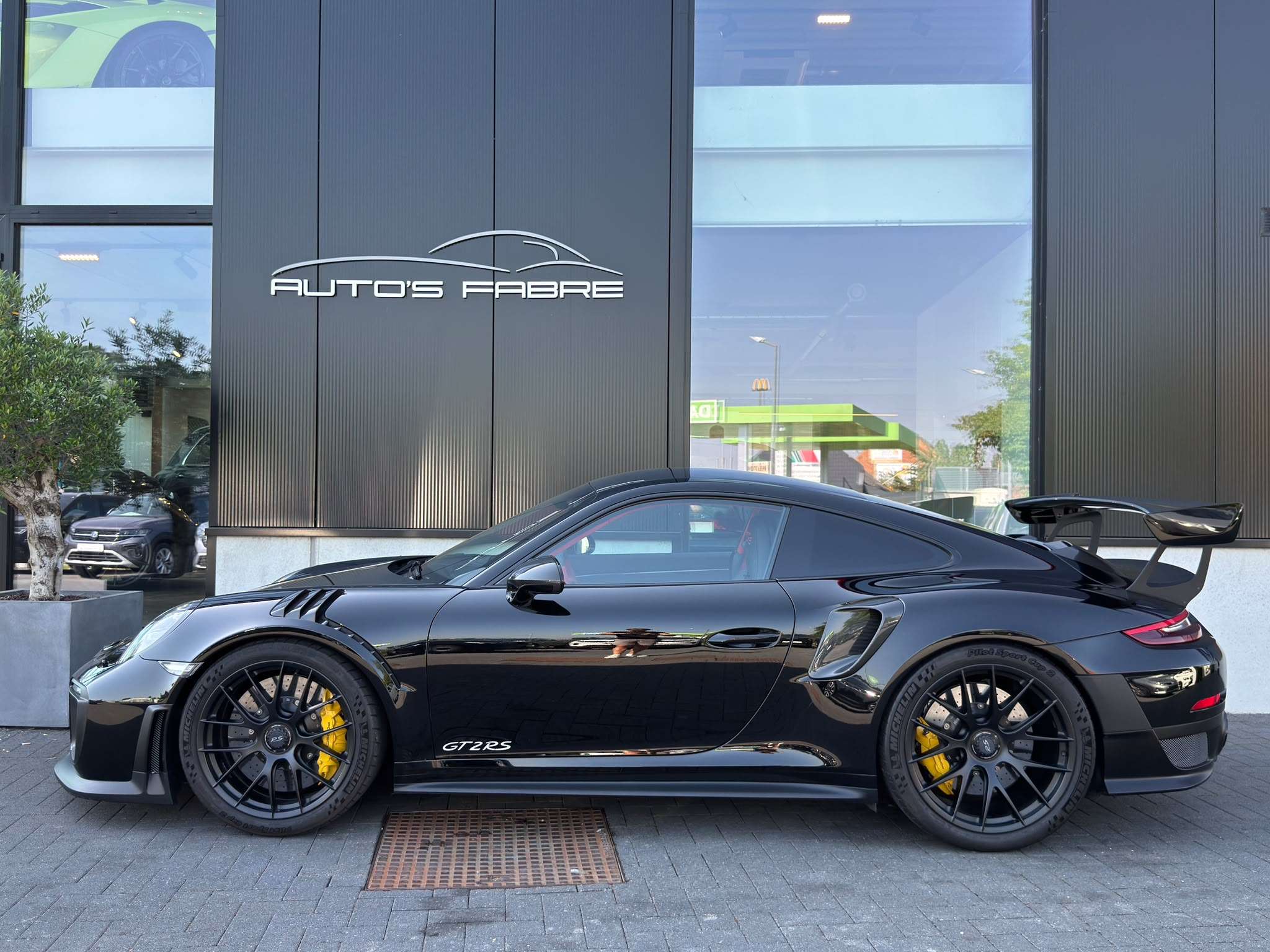 Porsche 911 GT2 RS 3.8 Bi-Turbo PDK Weissach Pack Comfort seats