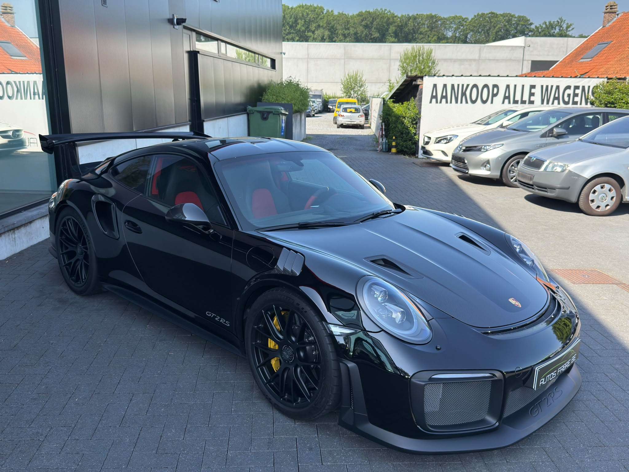Porsche 911 GT2 RS 3.8 Bi-Turbo PDK Weissach Pack Comfort seats