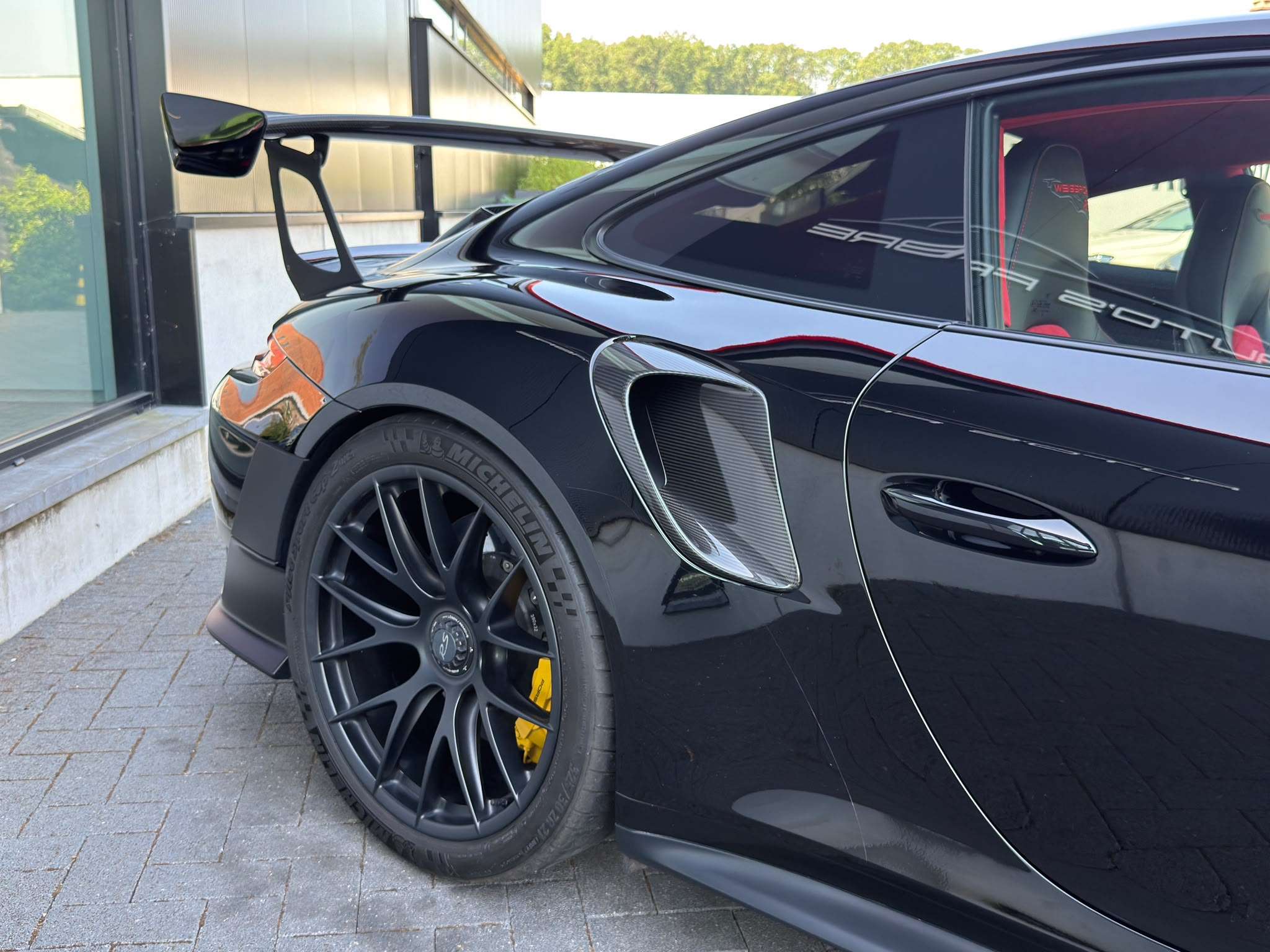 Porsche 911 GT2 RS 3.8 Bi-Turbo PDK Weissach Pack Comfort seats