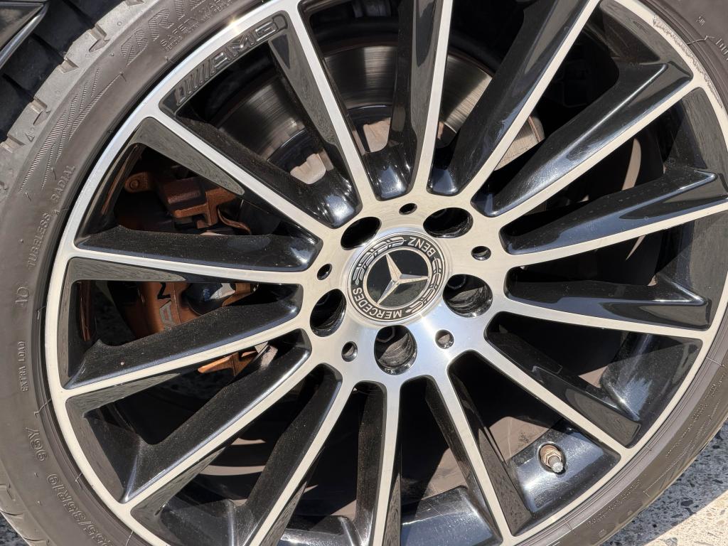 Mercedes-Benz Classe C 200 d - BVA 9G-Tronic BERLINE BM 205 AMG Line PHASE 2