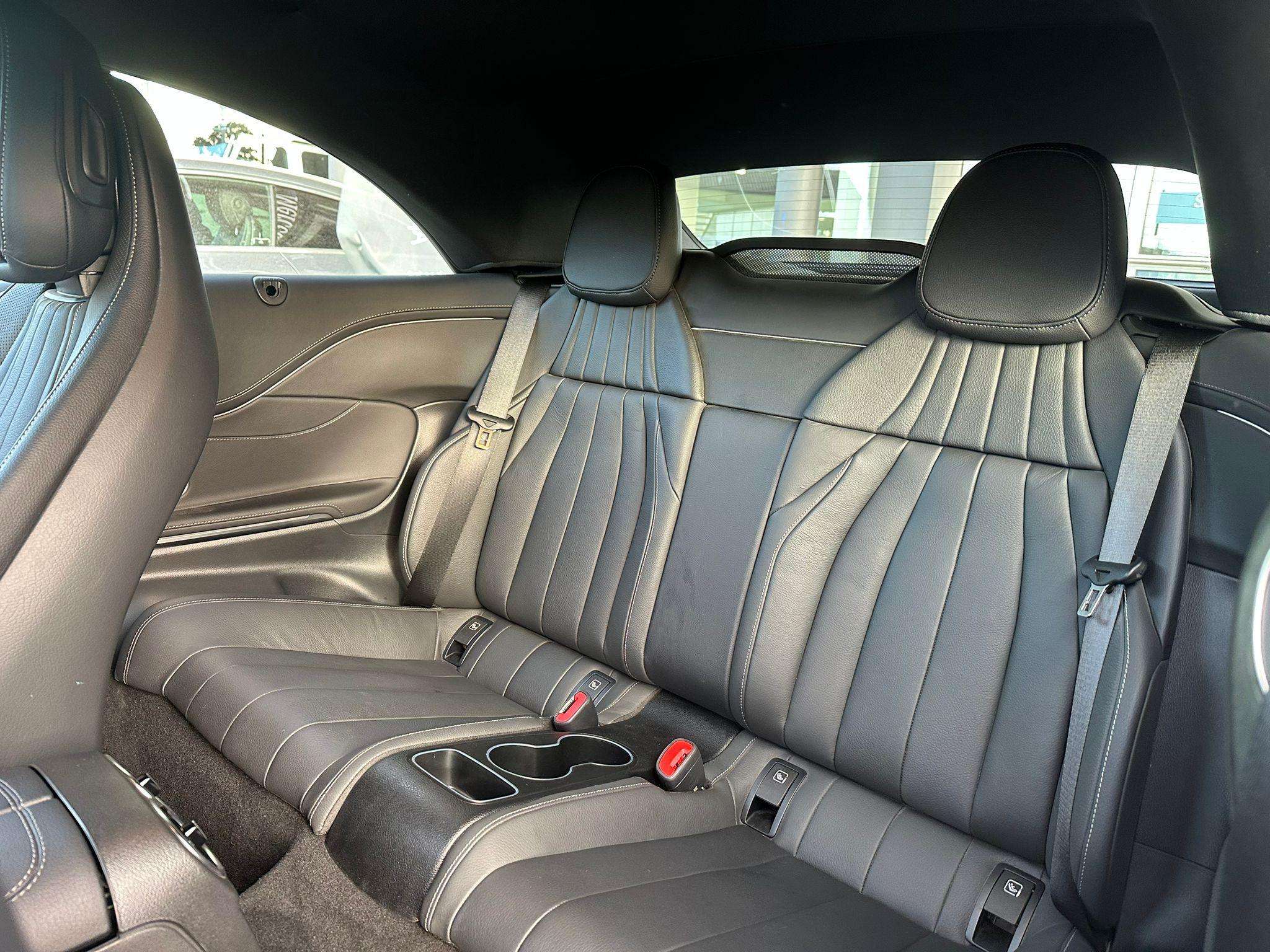 Mercedes-Benz CLE 200 Cabriolet CLE 4MATIC Cabriolet AMG Line