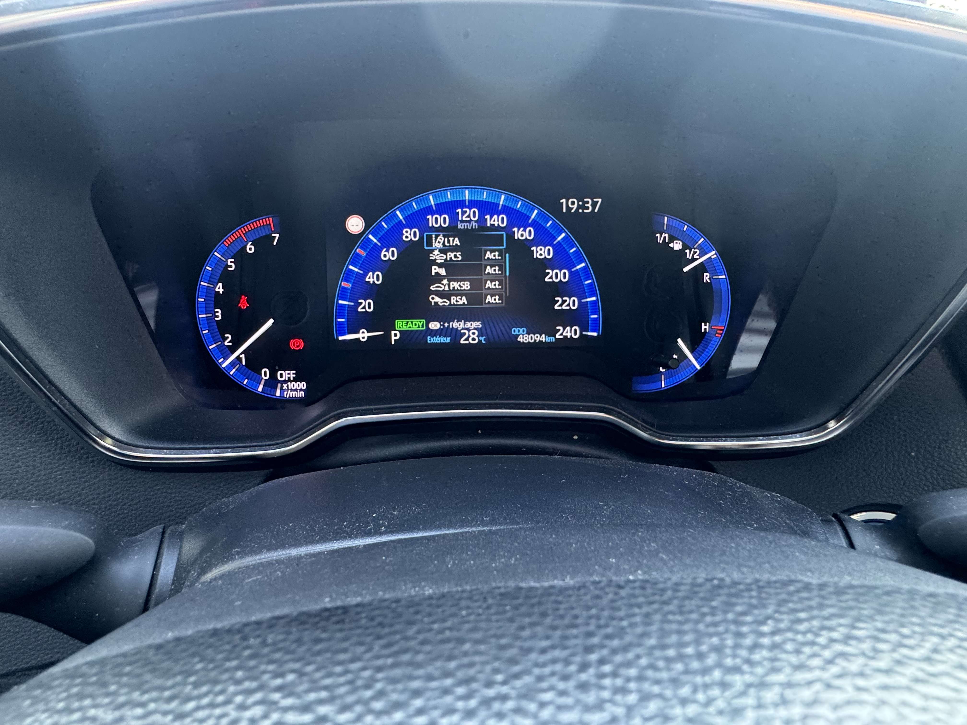 Toyota Corolla Corolla Hybrid 1.8 GR Sport  e-CVT*LED*NAVI*KEYLESS*GARANTIE TOYOTA