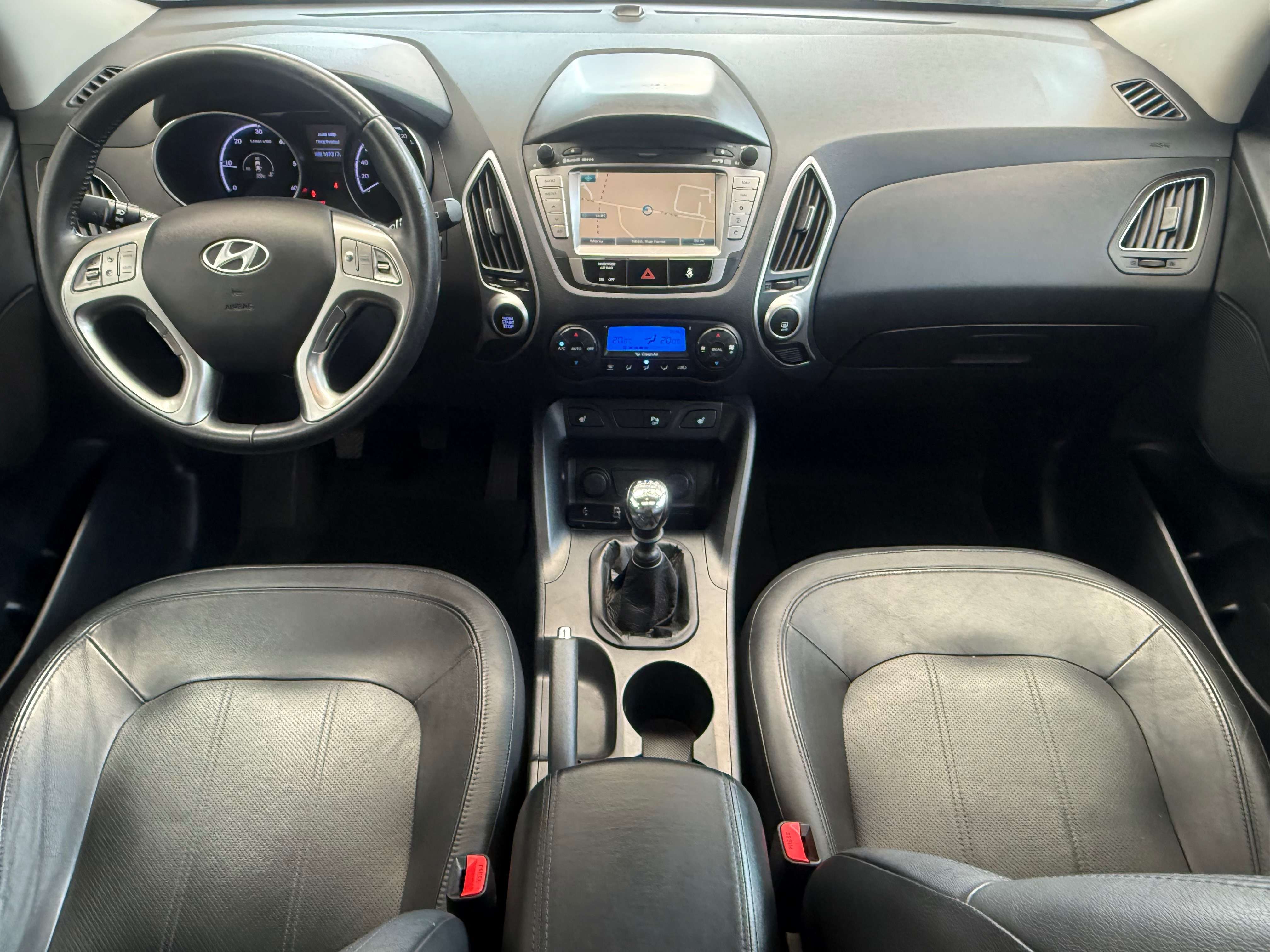 Hyundai iX35 iX35 1.7 CRDi 2WD Executive /Navi/Pano/Cuir/Cam./S.c/Garantie/