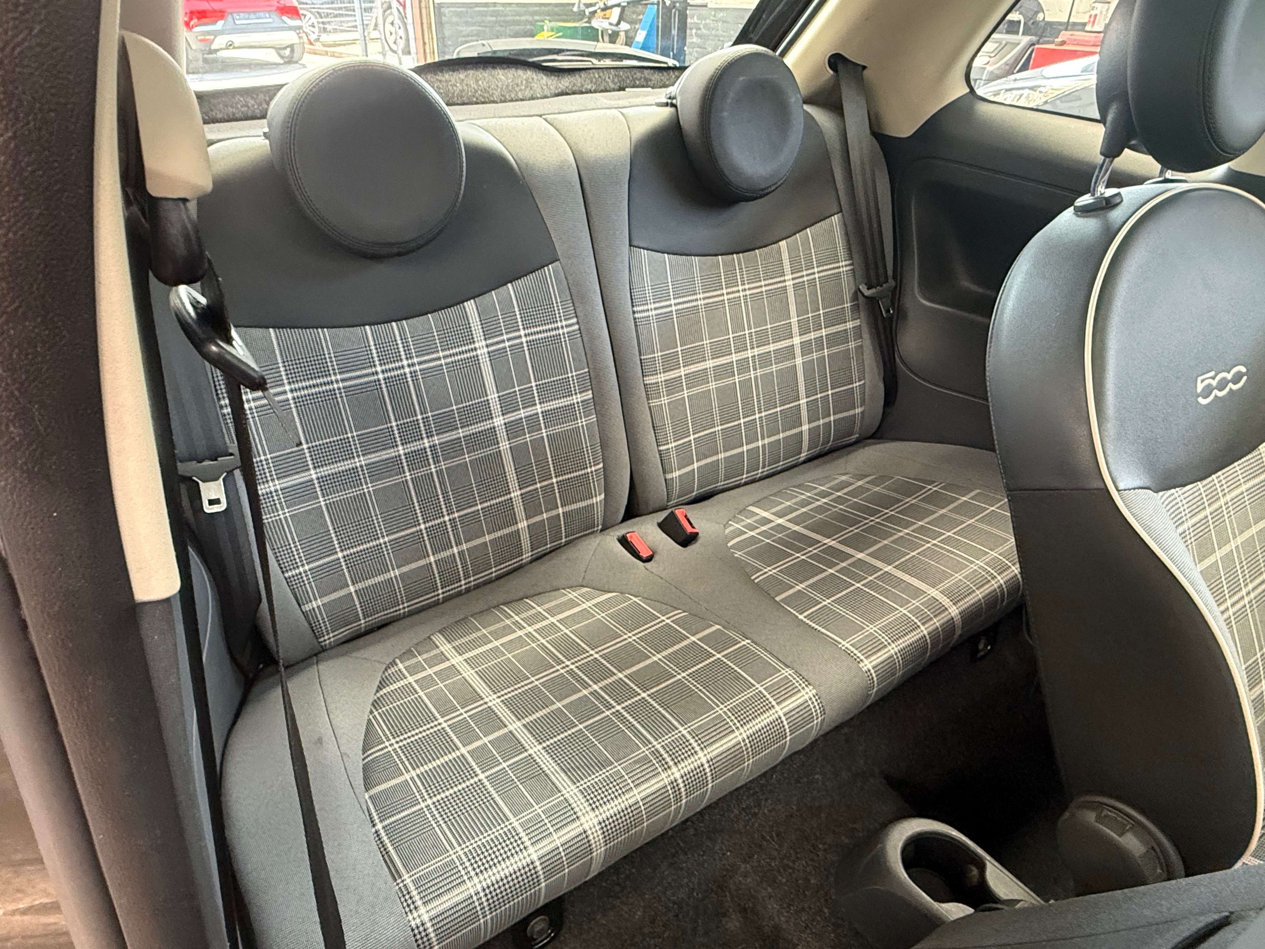 Fiat 500 500 1.2i Lounge Edition /Navi/Pano/Led/Pdc/Garantie/