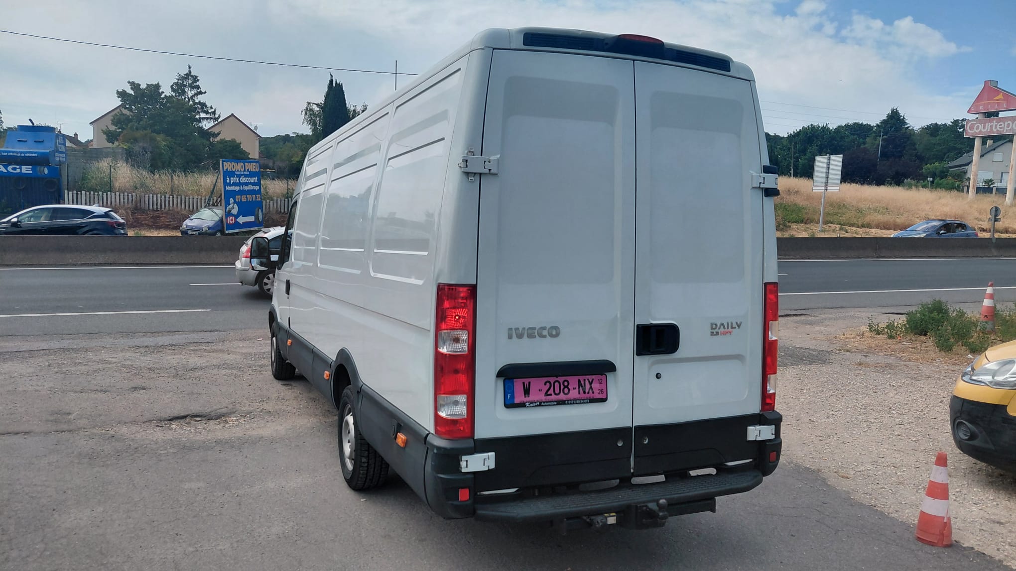 Iveco Daily V 2.3 35 C11 3450 7PL