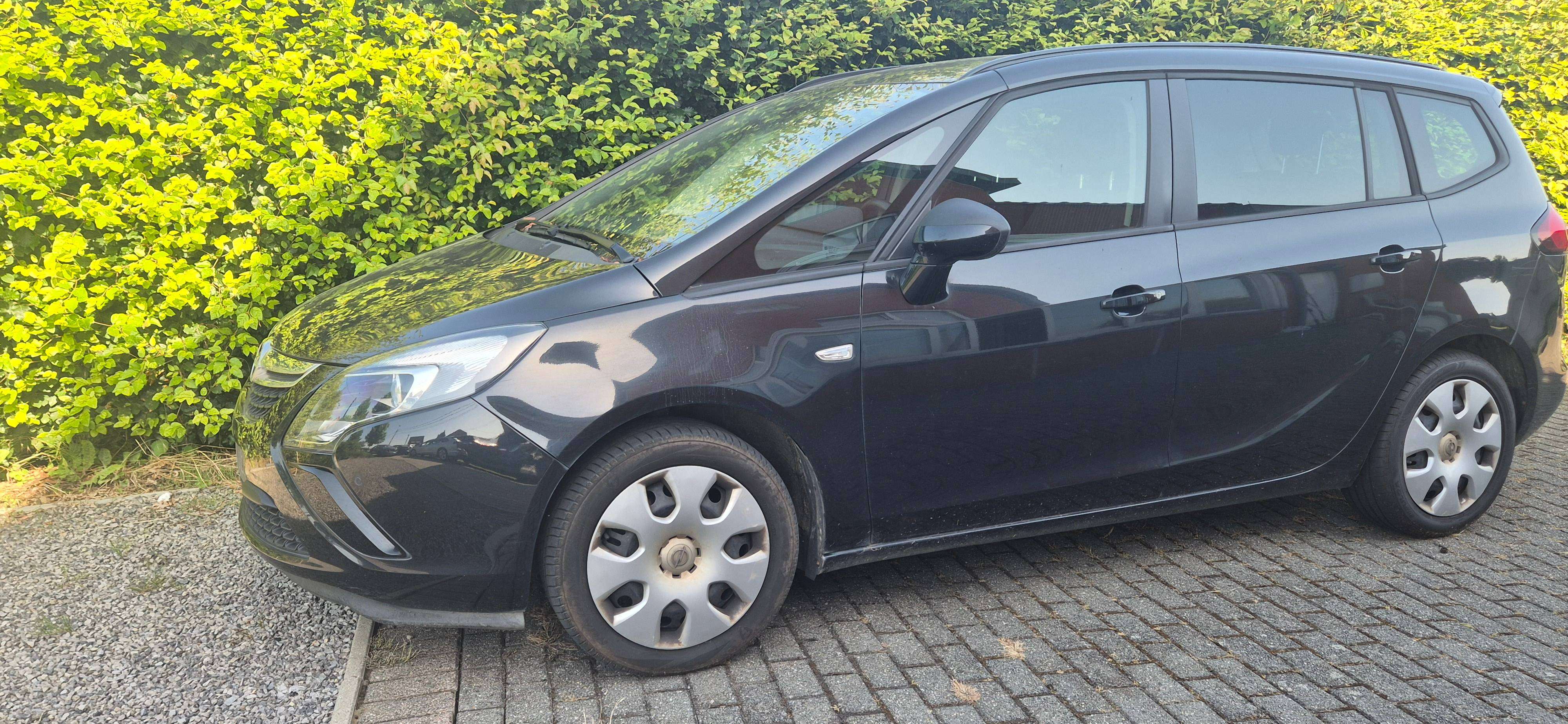 Opel Zafira Tourer 2.0 CDTi * 7place* (3.140€ + tva)