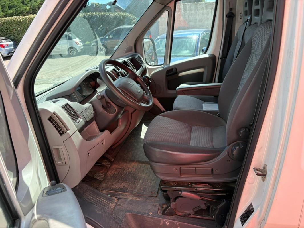 Peugeot Boxer 2.2L HDI 101CH DIESEL | ENTIÈREMENT RÉVISÉE & GARANTIE 12 MOIS EN EUROPE