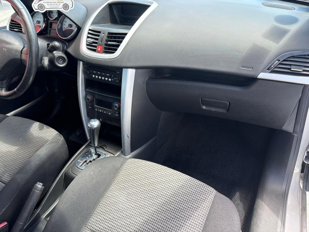 Peugeot 207 1.6L 120CH ESSENCE BOITE AUTOMATIQUE – ENTIÈREMENT RÉVISÉE ET GARANTIE 12 MOIS EN EUROPE