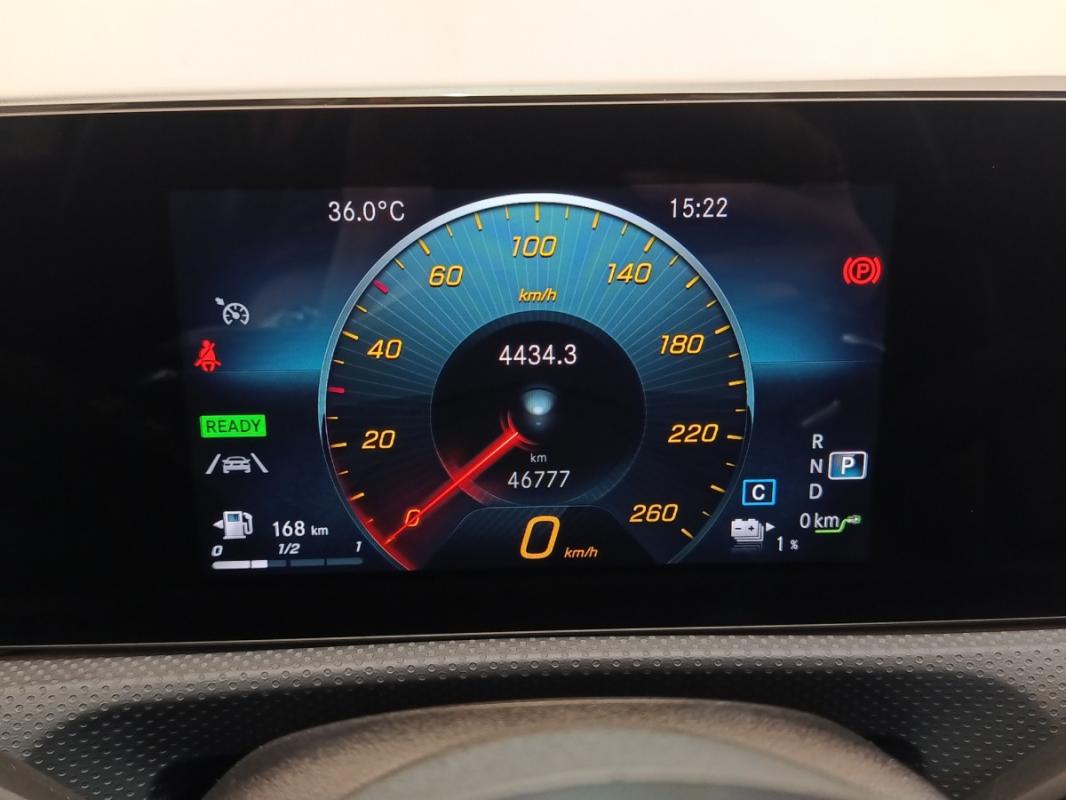 Mercedes-Benz Classe A Compact IV 250 e AMG Line 8G-DCT