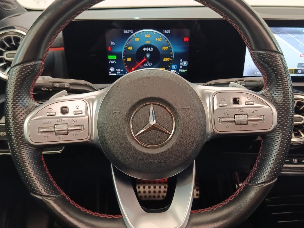 Mercedes-Benz Classe A Compact IV 250 e AMG Line 8G-DCT
